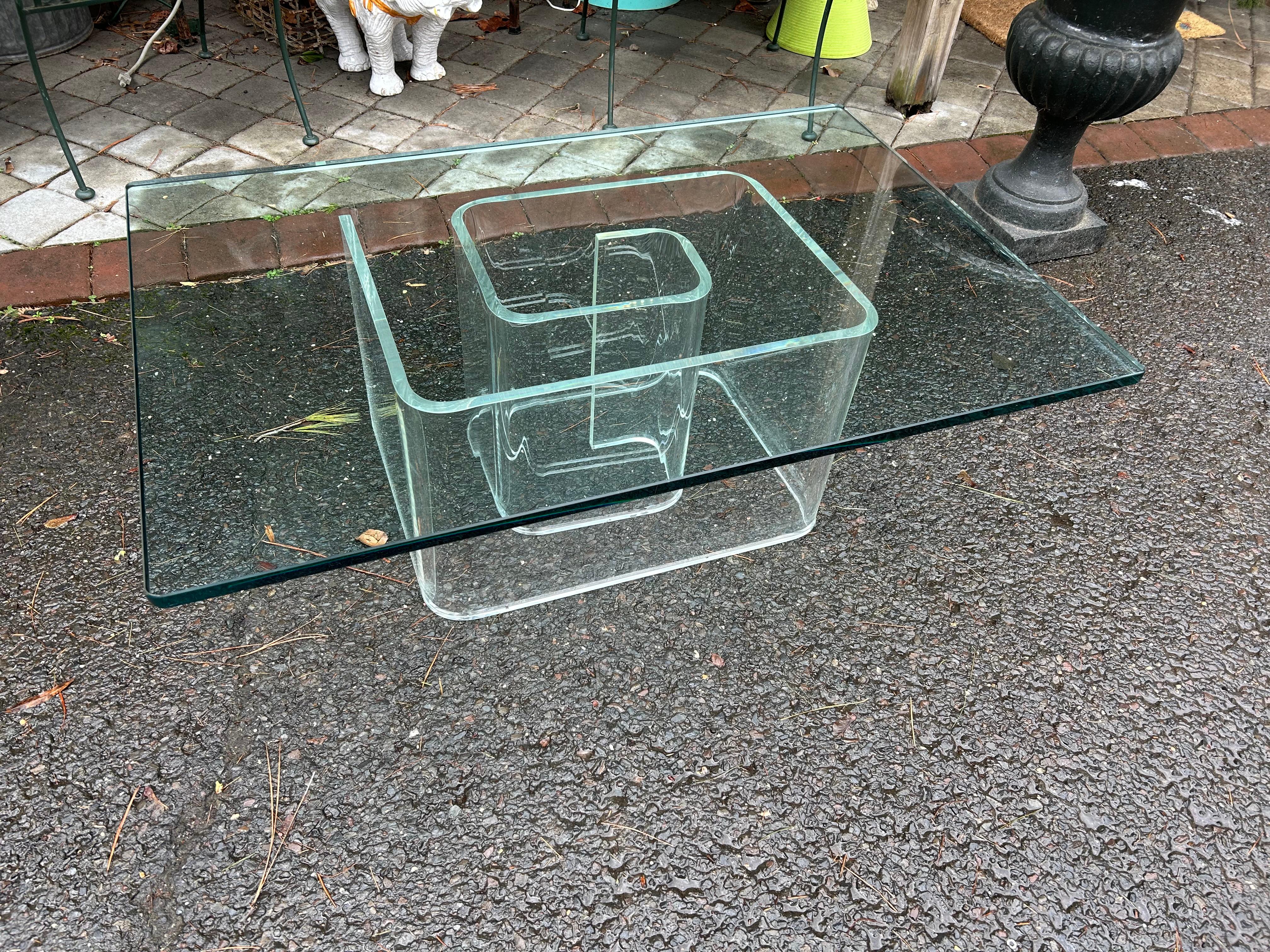 Mid-Century Modern Wonderful Mid Century Lucite Snail Base Glass Top Cocktail Coffee Table For Sale
