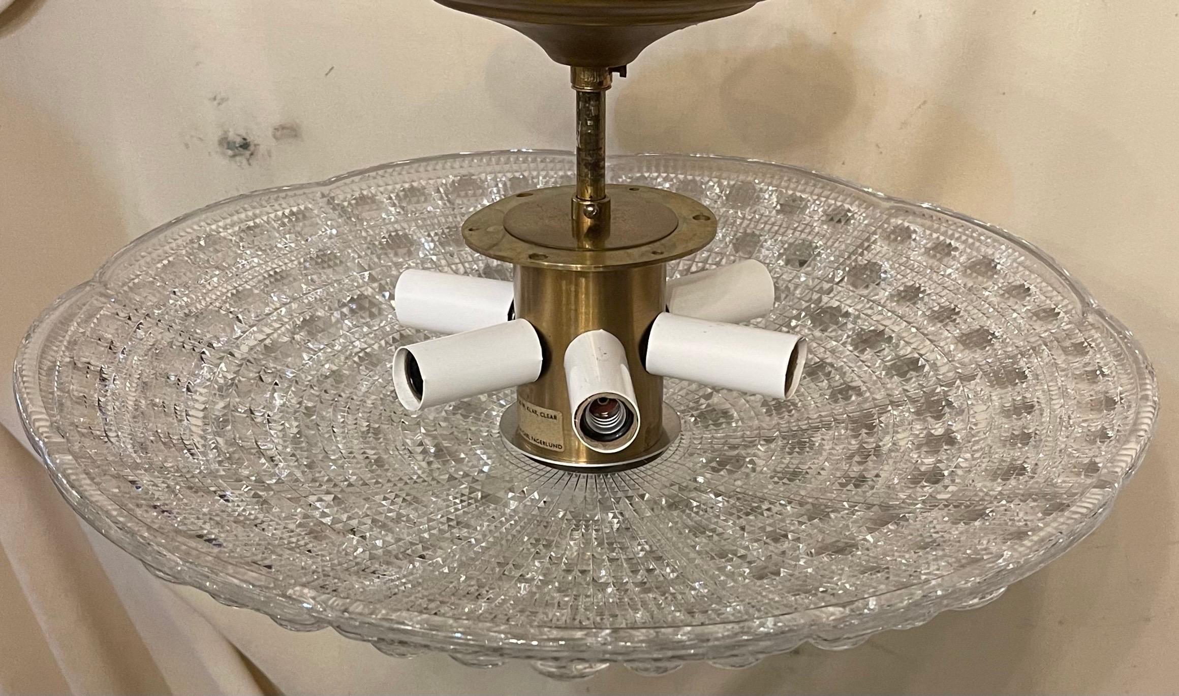 20ième siècle Merveilleux luminaire semi-affleurant en laiton et verre d'art Carl Fagerlund, datant du milieu du siècle dernier en vente