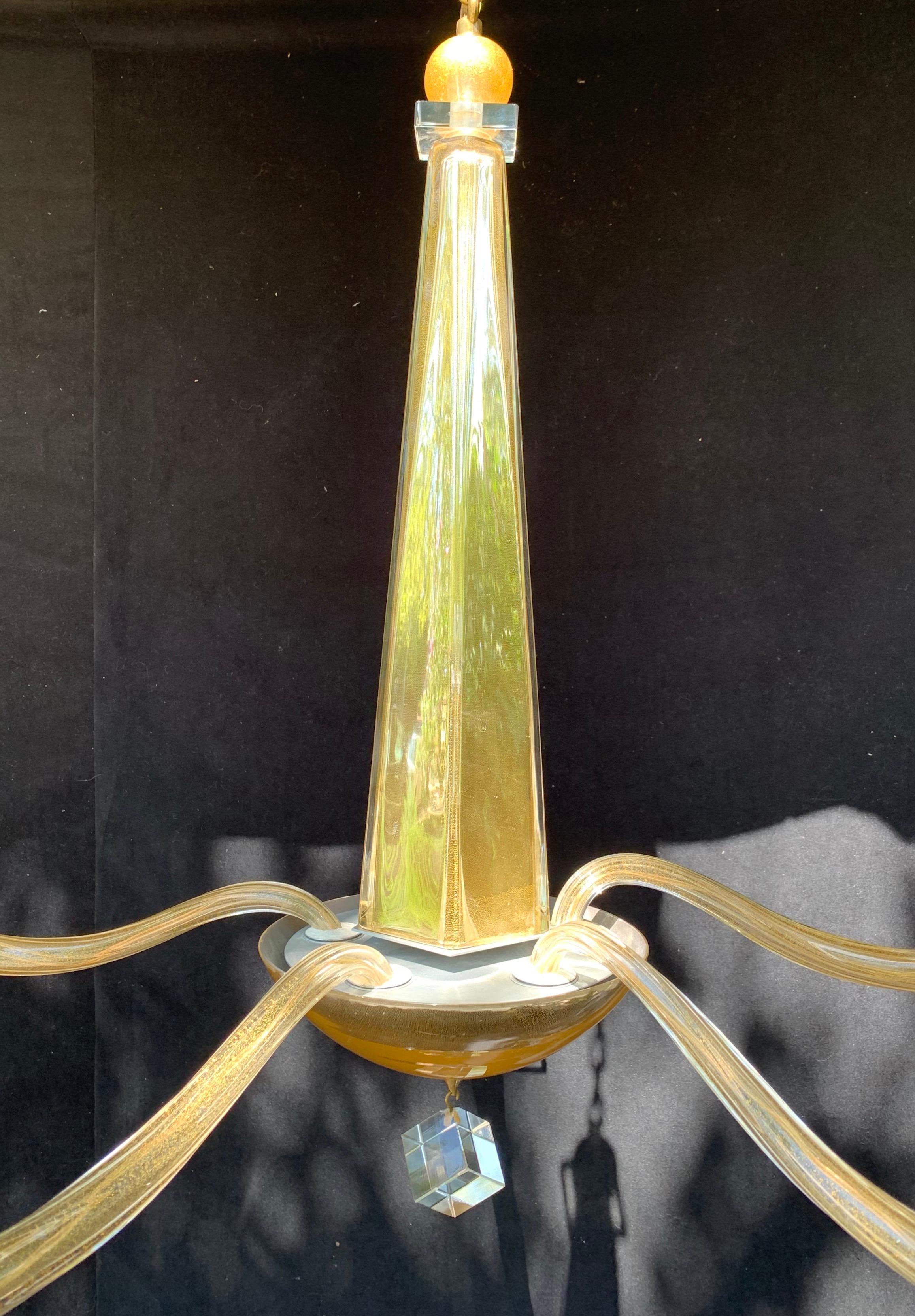 Wunderschöne Mid-Century Modern Donghia Stellare Italienisch Gold Dust Glas Kronleuchter im Zustand „Gut“ in Roslyn, NY
