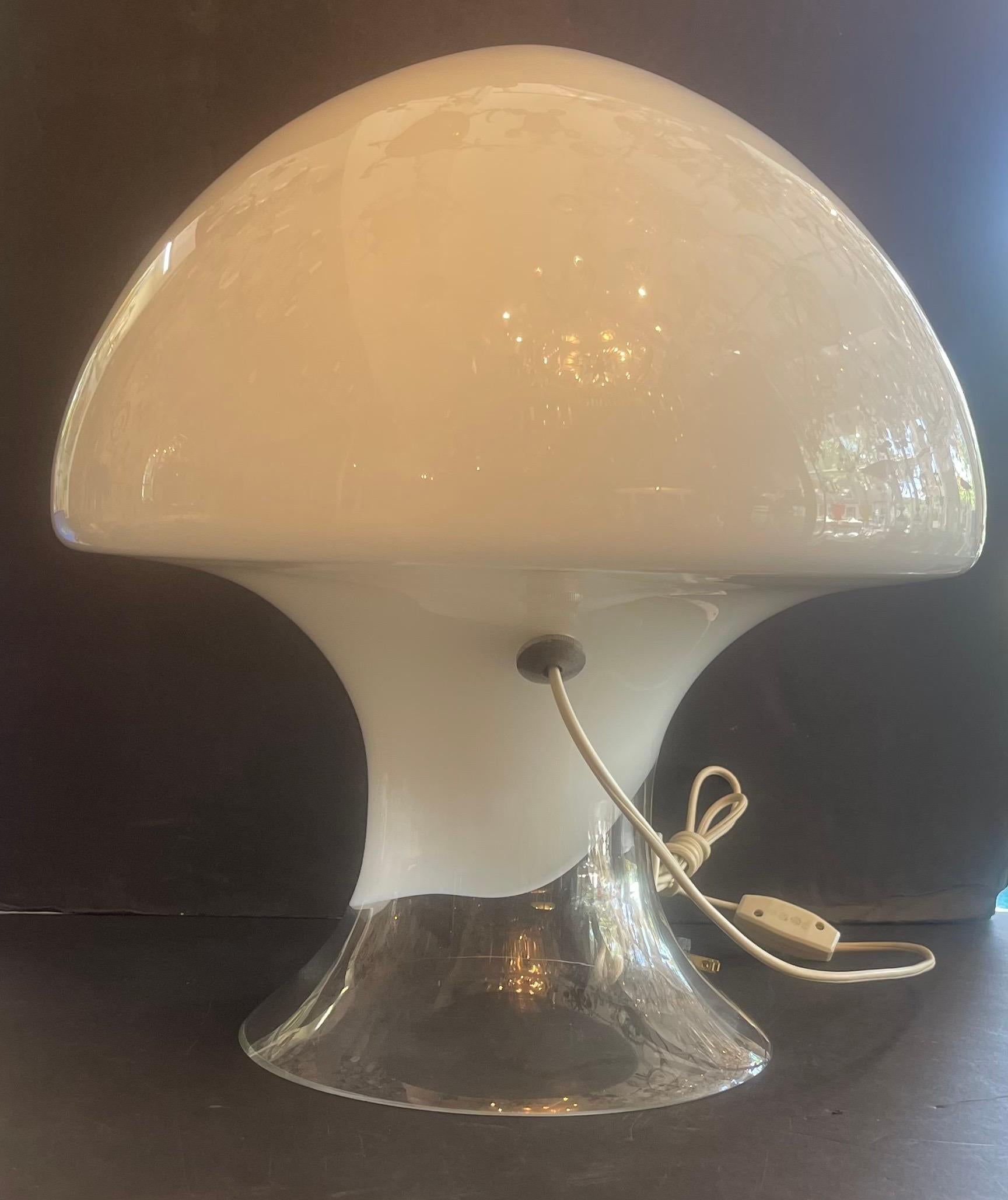 20ième siècle Merveilleuse lampe de table en verre Gino Vistosi Murano, moderne du milieu du siècle, Italie en vente
