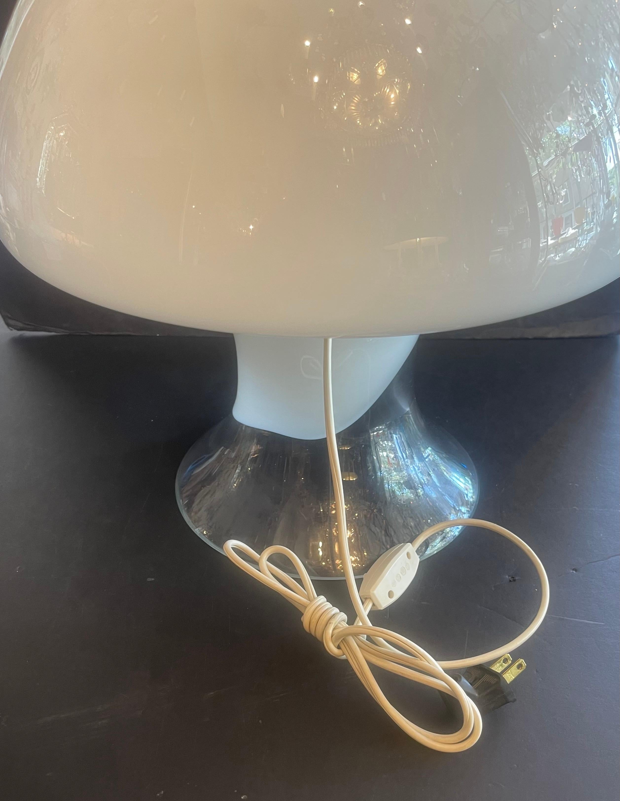 Verre d'art Merveilleuse lampe de table en verre Gino Vistosi Murano, moderne du milieu du siècle, Italie en vente