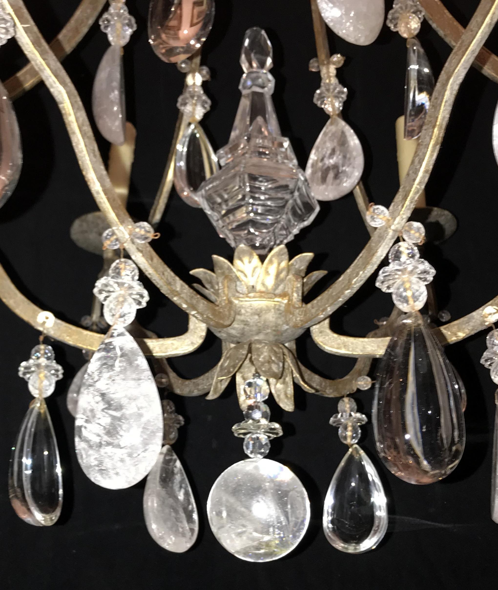 Wunderschöner Mid-Century Modern Gold Baguès Bergkristall Perlen Jansen Kronleuchter (Vergoldet) im Angebot
