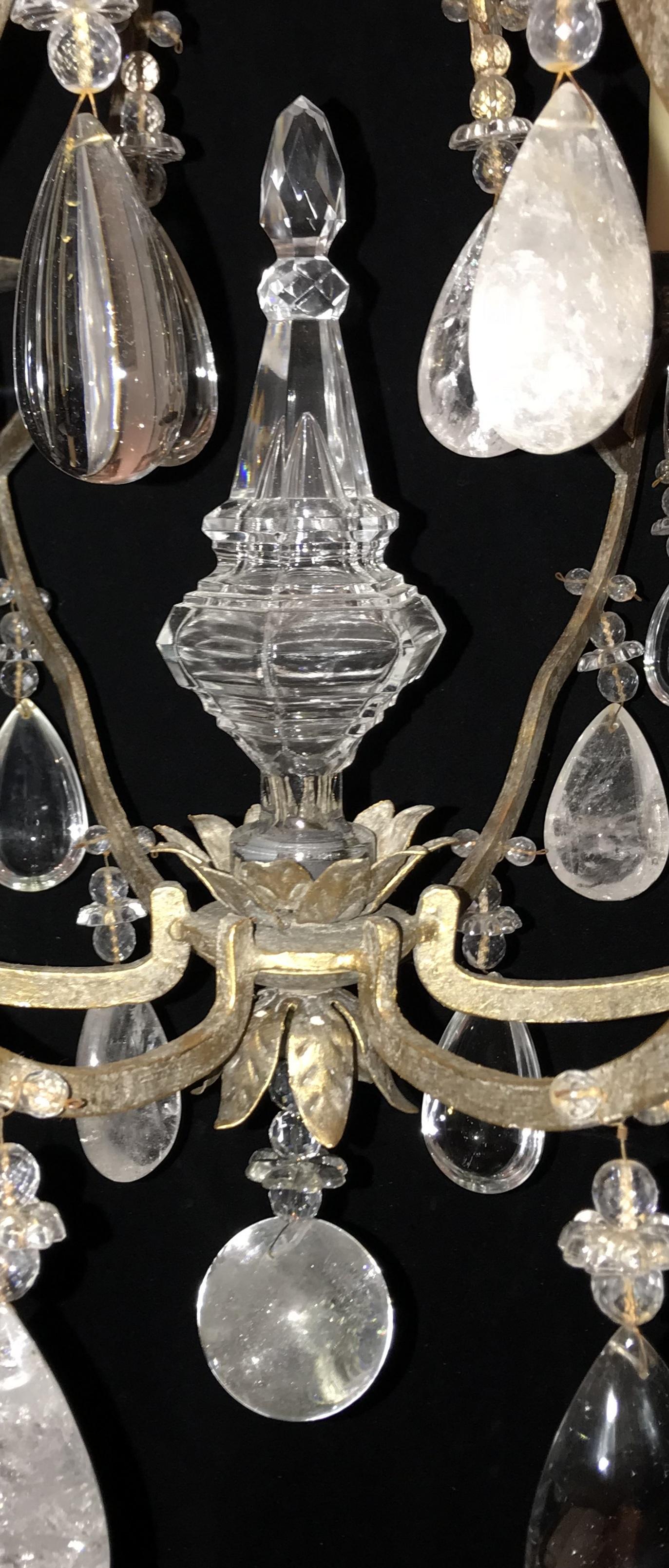 Wunderschöner Mid-Century Modern Gold Baguès Bergkristall Perlen Jansen Kronleuchter (20. Jahrhundert) im Angebot