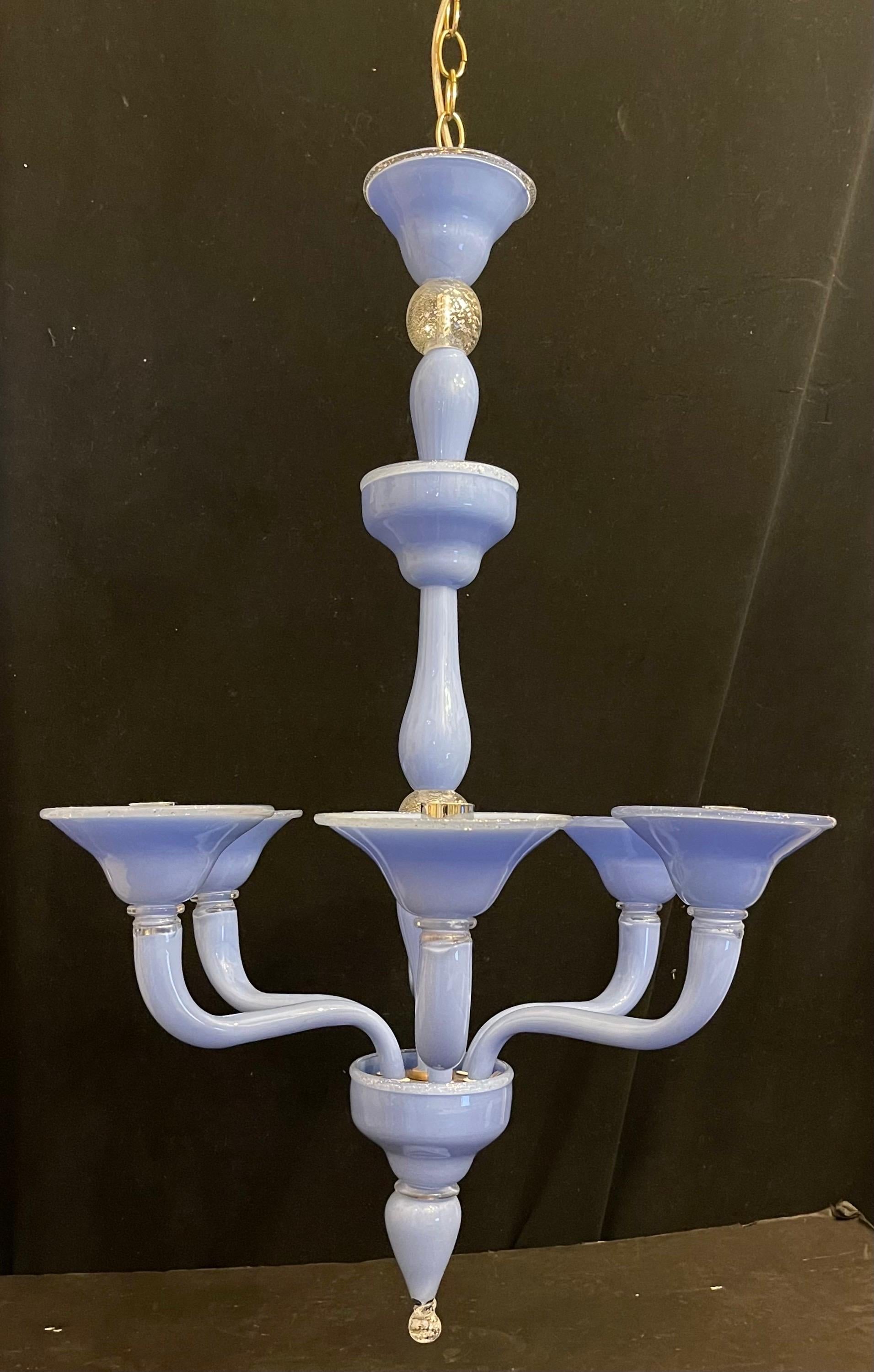 Wonderful Mid Century Modern Murano Blue Lavender Barovier Seguso Chandelier In Good Condition For Sale In Roslyn, NY