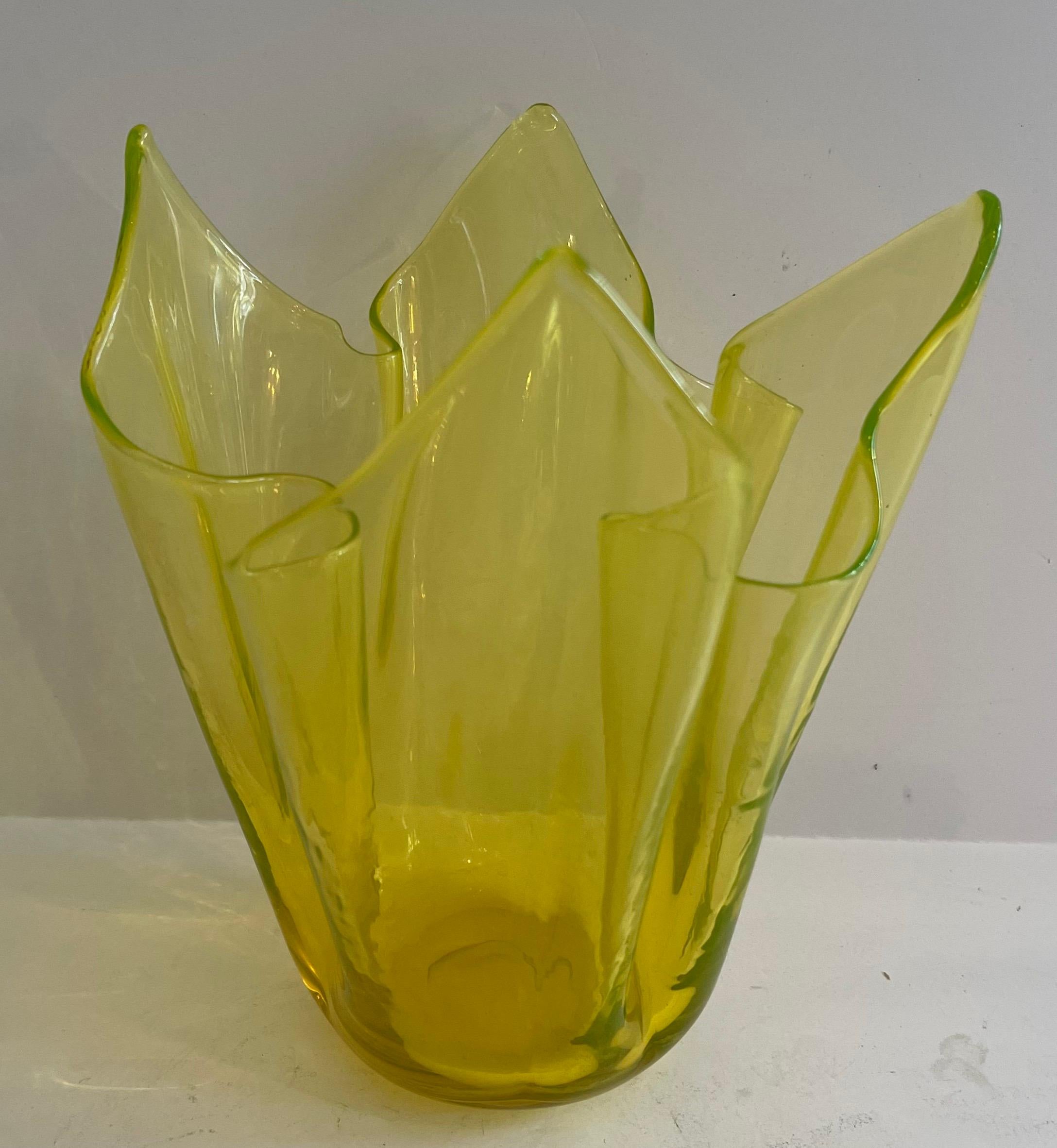 Italian Wonderful Mid-Century Modern Murano Handkerchief Yellow Art Glass Blown Vase For Sale