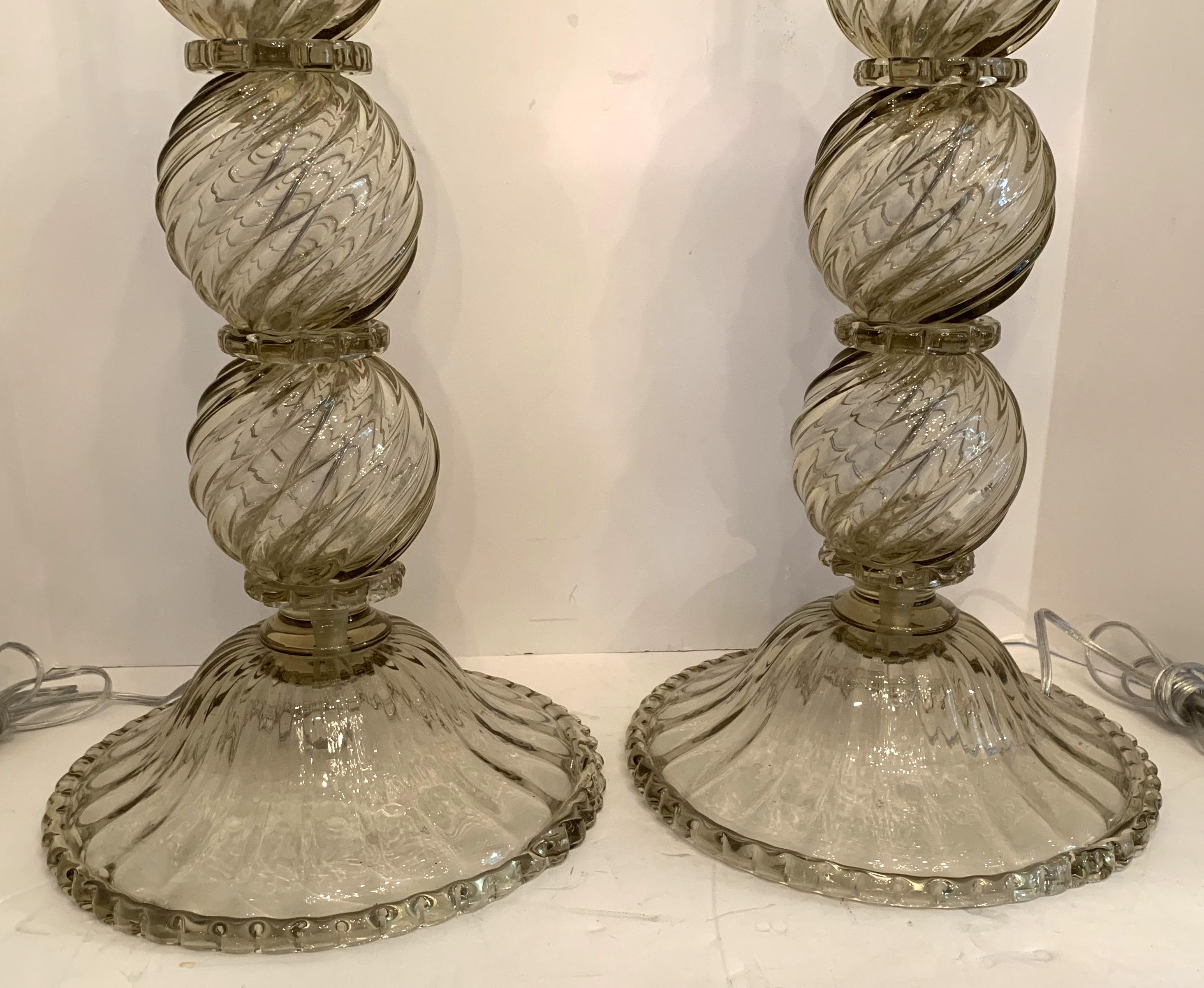 Mid-20th Century Wonderful Mid-Century Modern Pair Italian Venetian Swirl Murano Glass Deco Lamps