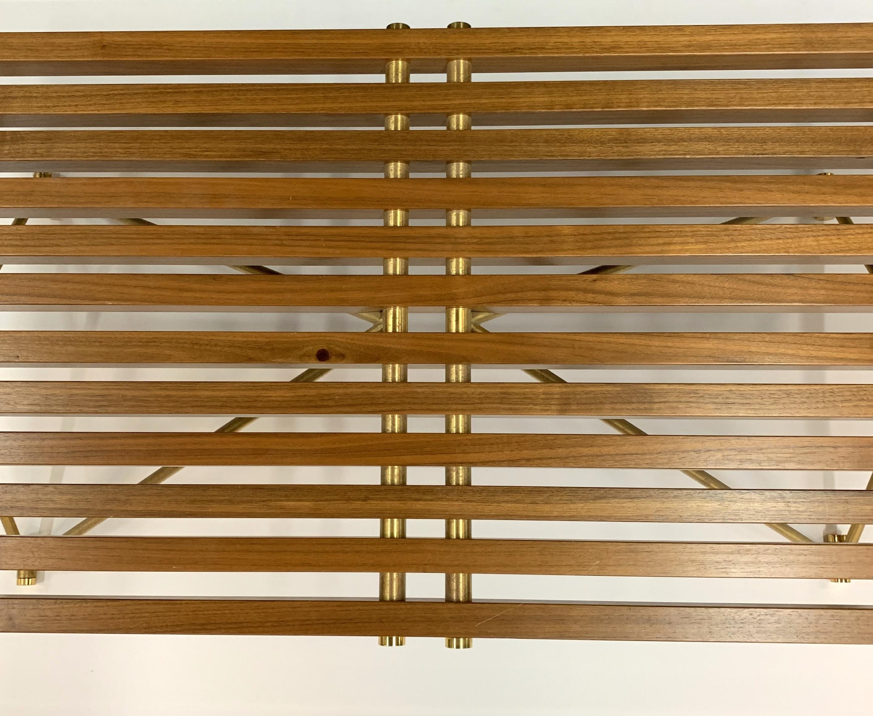 Wonderful Mid-Century Modern Wood Slat Polished Brass Coffee Cocktail Table For Sale 1