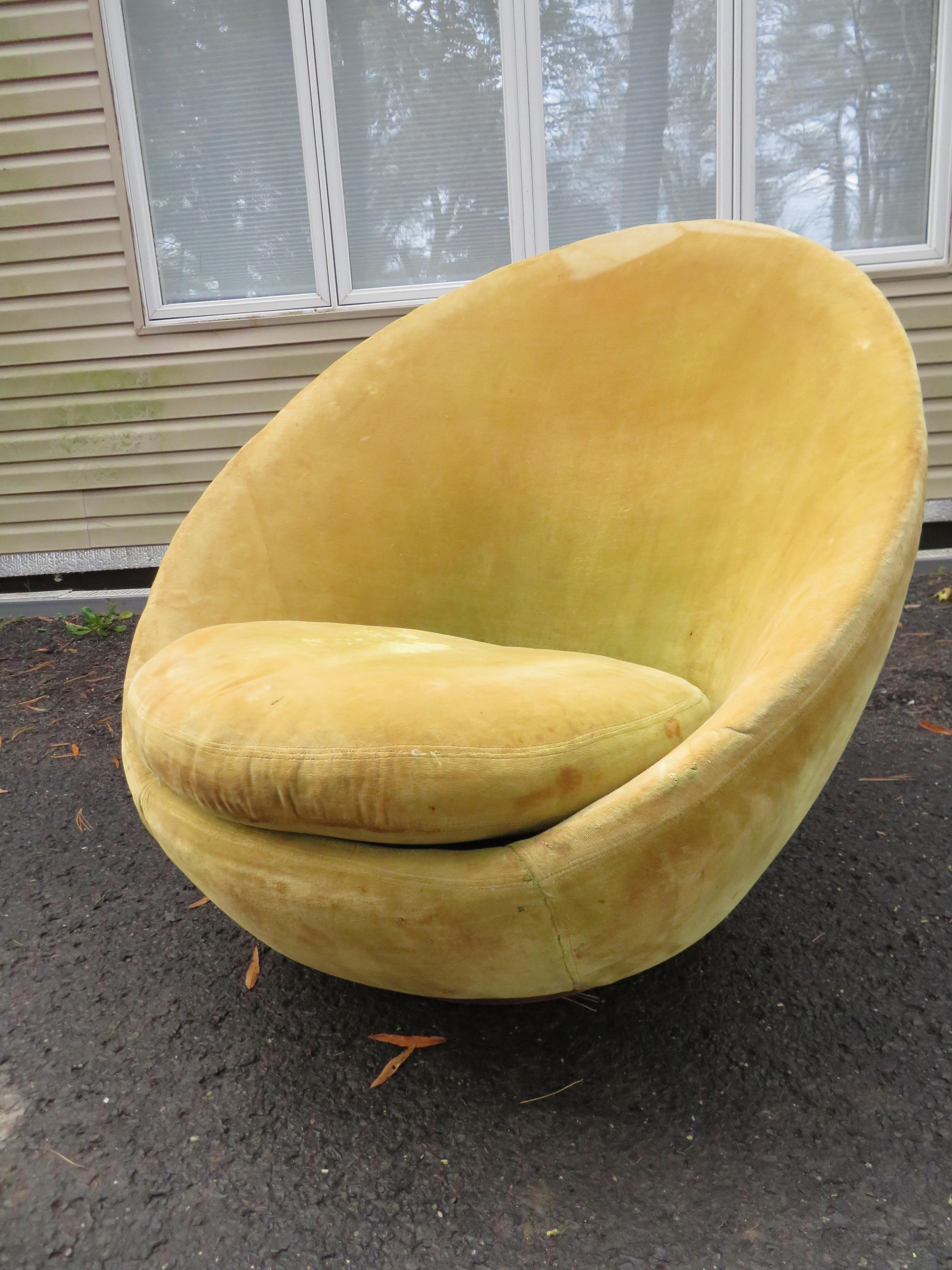 Wonderful Milo Baughman Thayer Coggin Egg Chair Swivel Rocker Mid-Century Modern 5