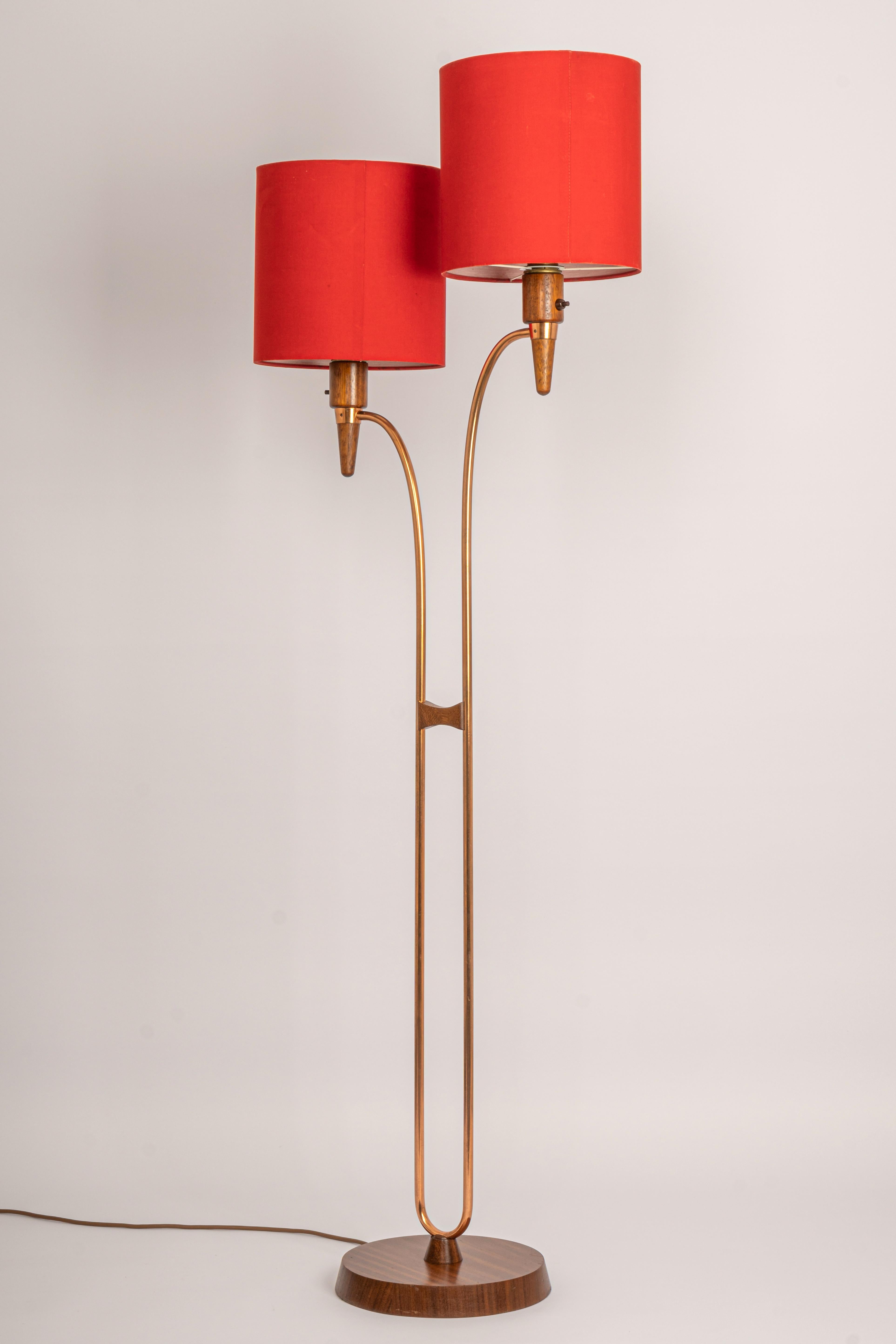 Wonderful Minimalistic Temde Teak and Cupper Floor Lamp, 1960s In Good Condition For Sale In Aachen, NRW