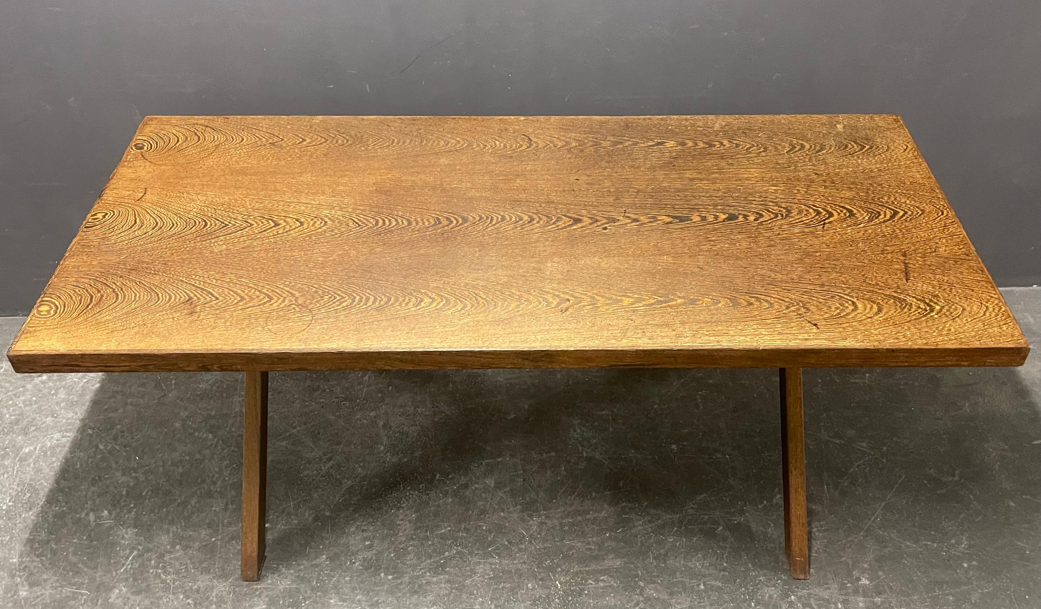 Magnifique table ou bureau minimaliste en bois de wengé en vente 8