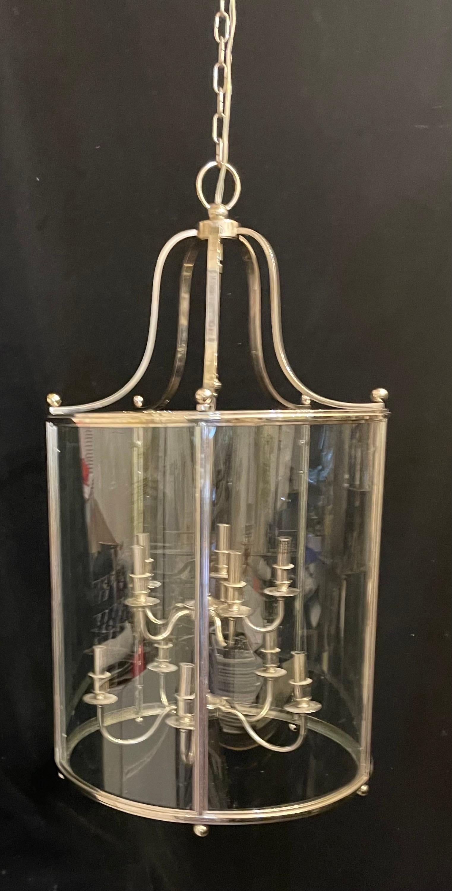 Wunderschöne Moderne Ralph Lauren Große Polierte Nickel Runde Glas Laterne Leuchte (20. Jahrhundert) im Angebot