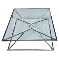 Wunderschöner moderner quadratischer Pyramiden-Couchtisch/Couchtisch aus poliertem Nickel und Edelstahl