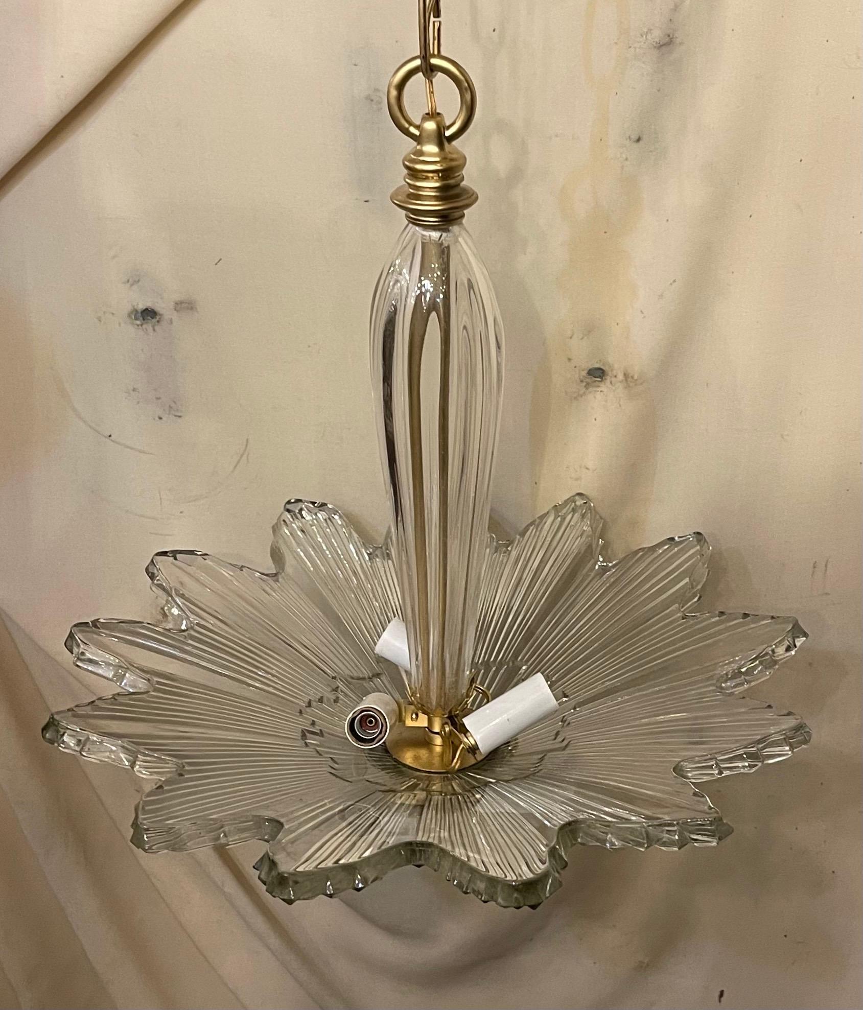 Wunderschöne Mid Century Modern Transitional Bronze Deco Starburst 3-Light Fixture (Moderne der Mitte des Jahrhunderts) im Angebot