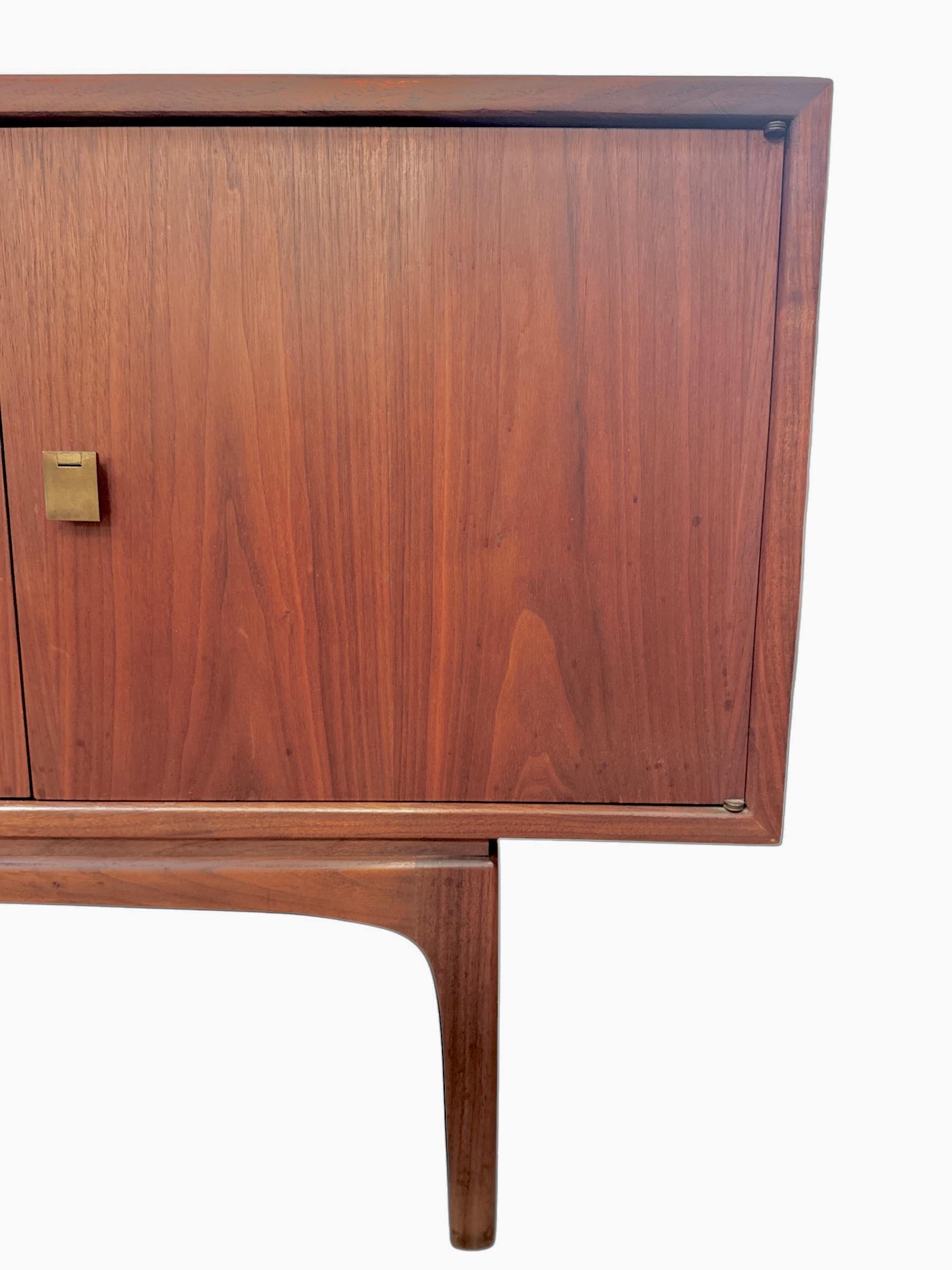 20th Century Wonderful Motif Series Mid-Century Credenza by Thomasville For Sale