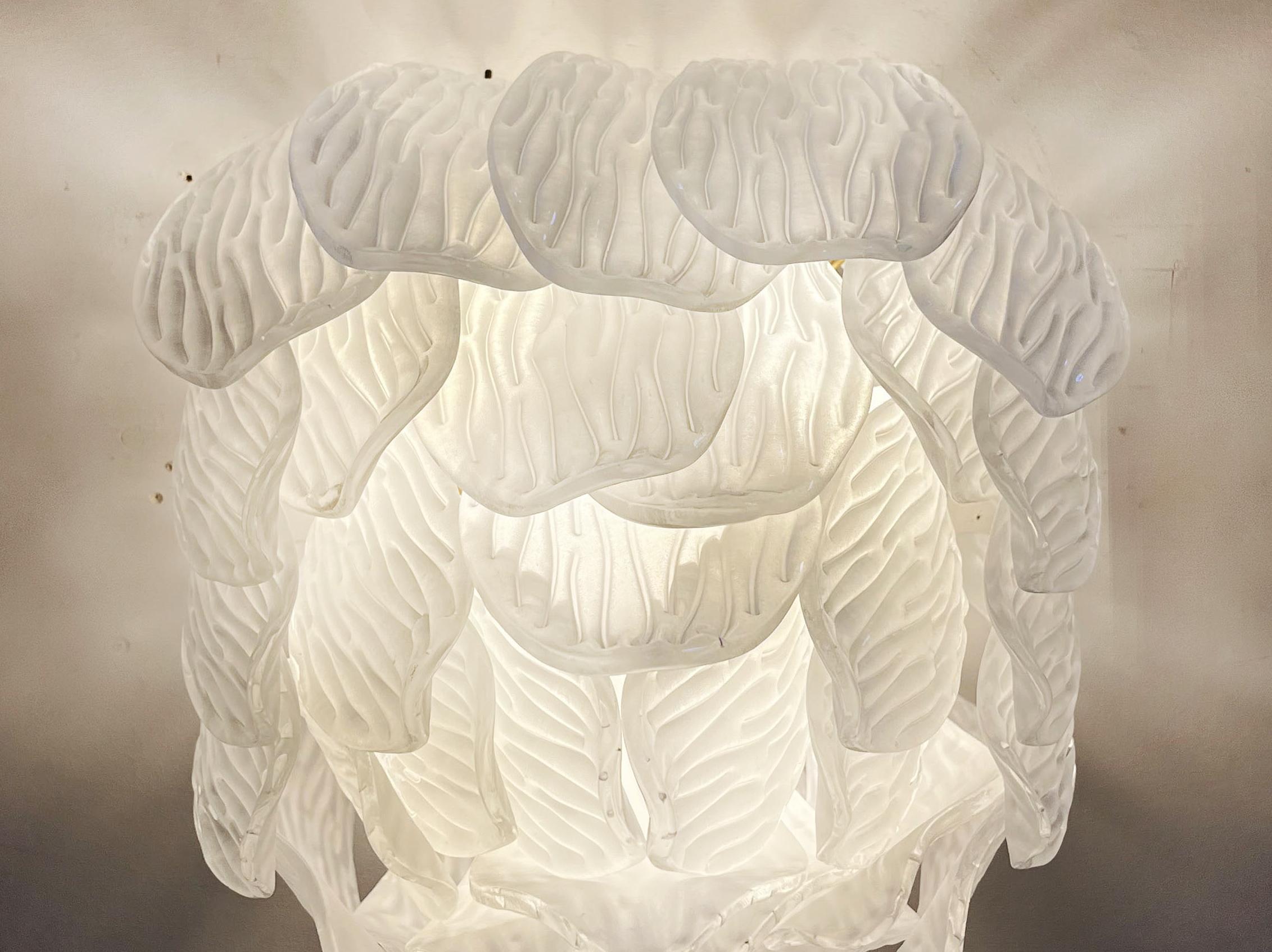 Wonderful Murano ceiling lamp - frosted carved glass leaves For Sale 7