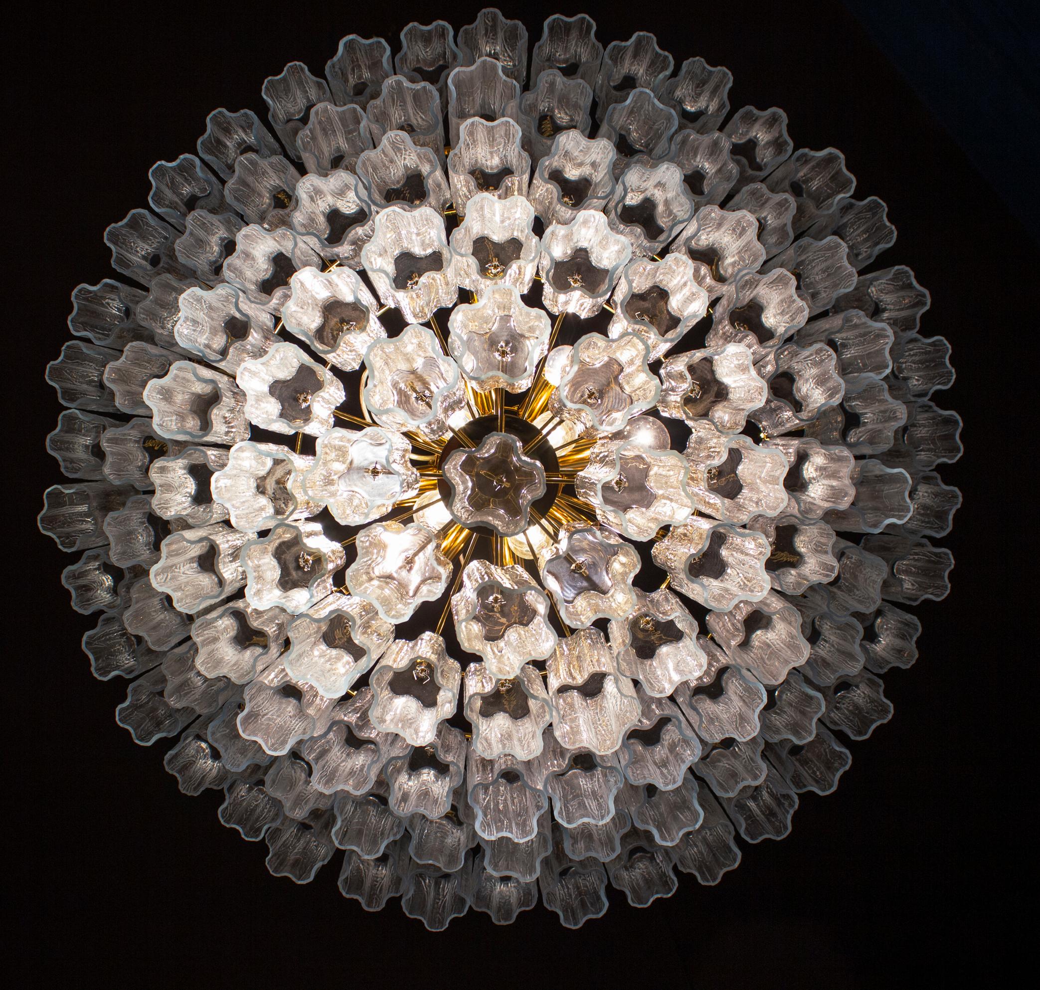 Merveilleux lustre Tronchi en verre clair de Murano en vente 3