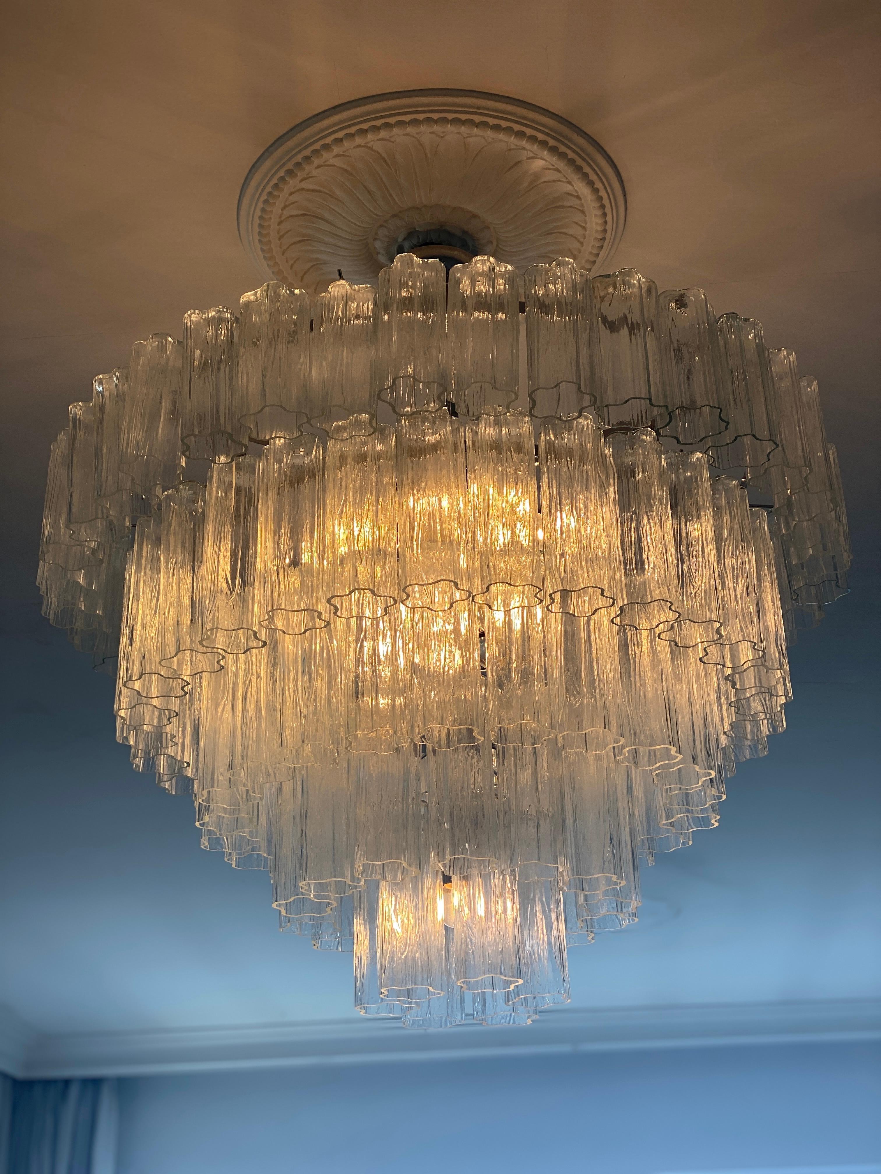 Merveilleux lustre Tronchi en verre clair de Murano en vente 7