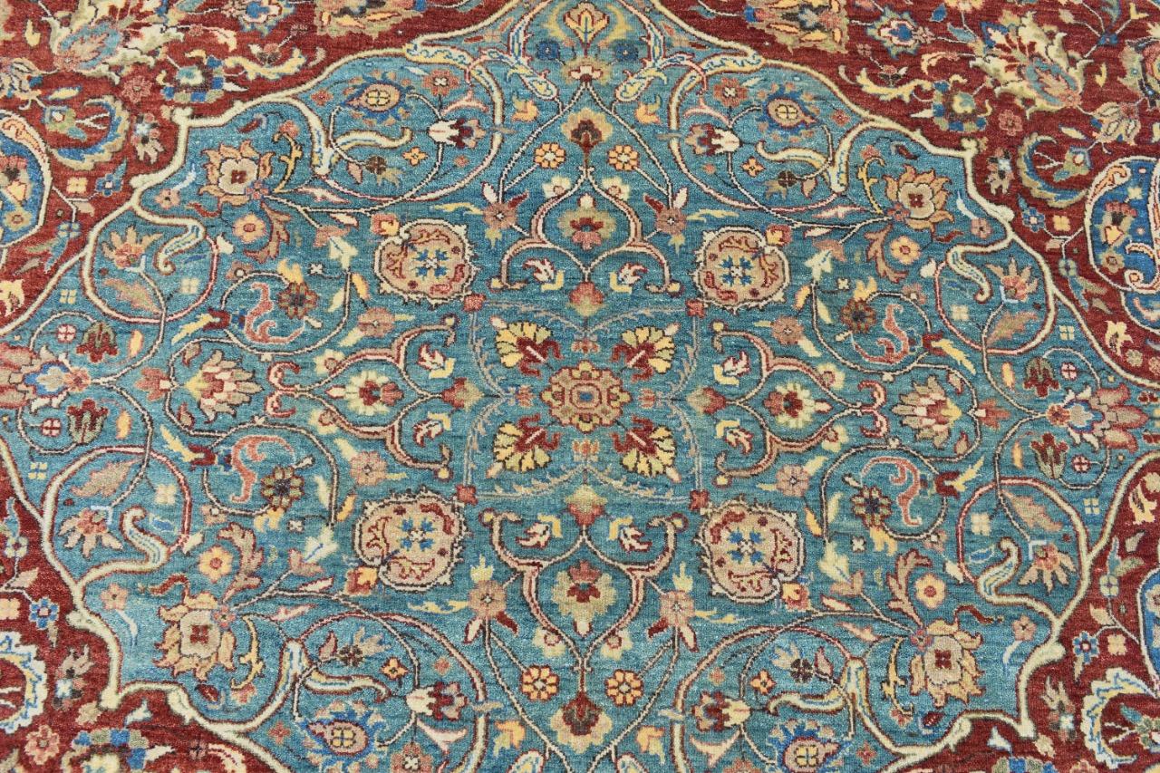 Nice new rug with beautiful decorative indo Persian design and nice colors, entirely hand knotted with wool velvet on cotton foundation.