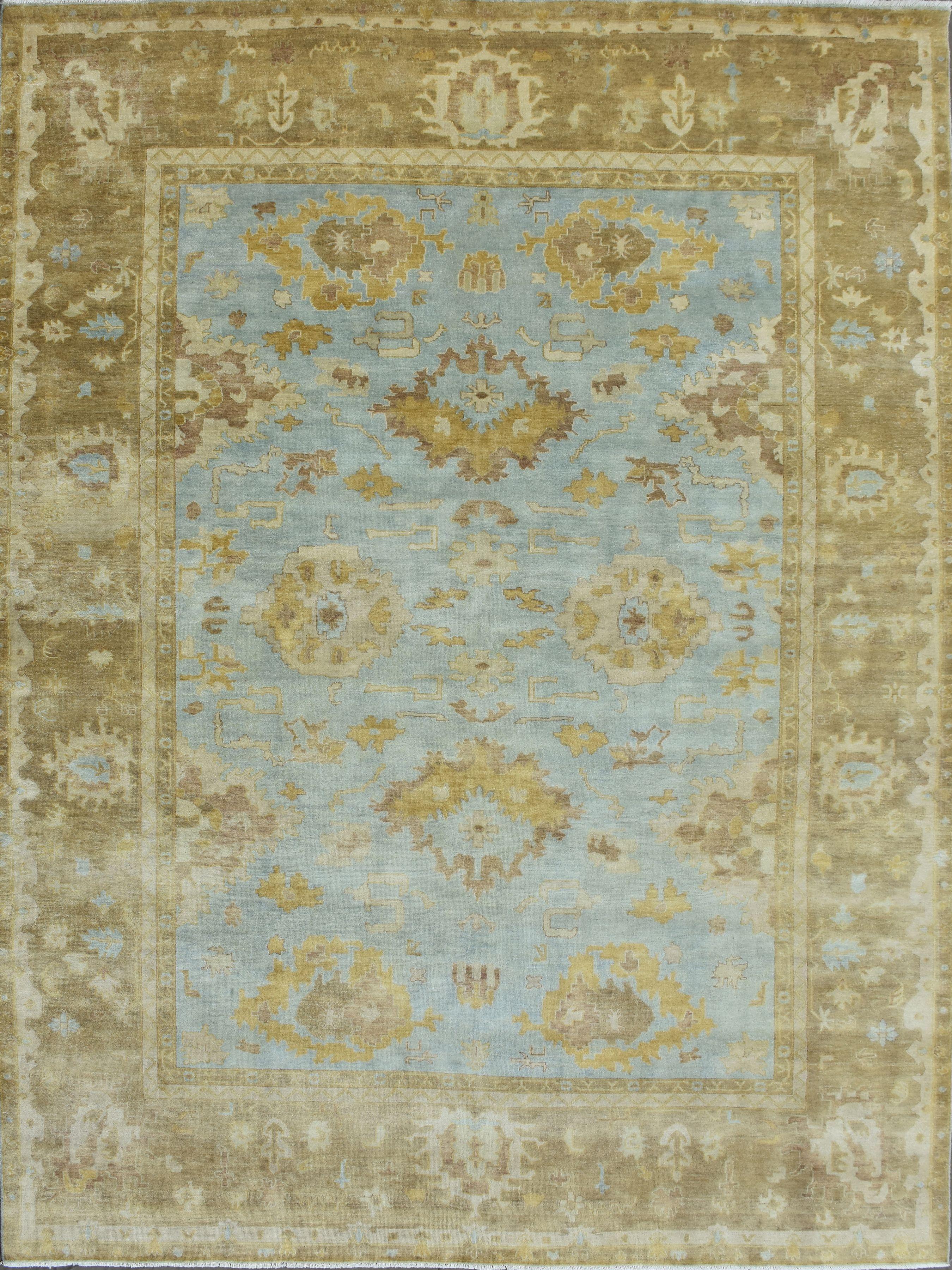 Schöner neuer Teppich mit schönem Oushak-Design und schönen Farben, komplett handgeknüpft mit Wollsamt auf Baumwollbasis.