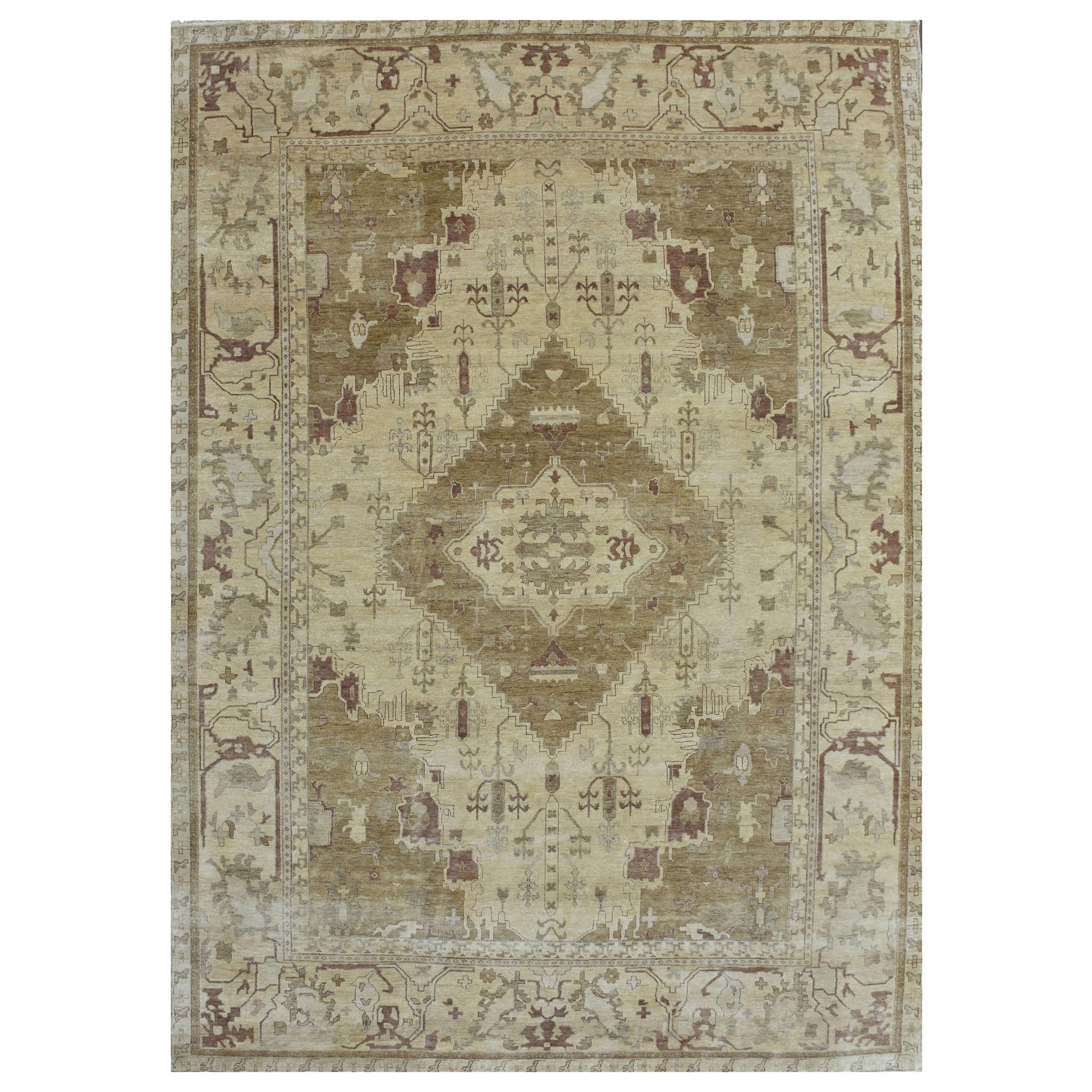 Erstaunlicher neuer indischer Teppich im Oushak-Design im Angebot