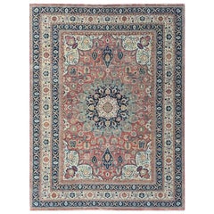 Merveilleux nouveau tapis persan à motif persan