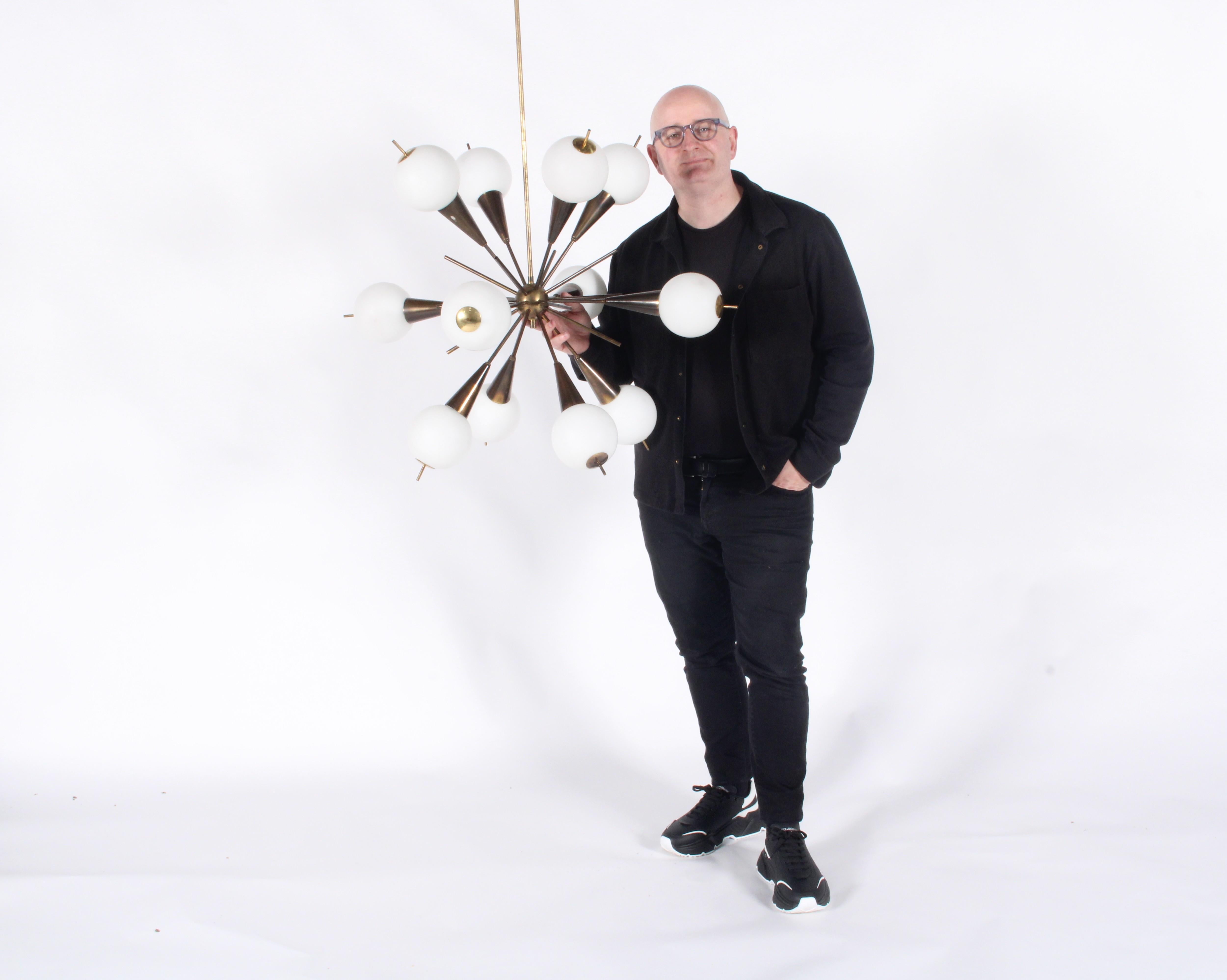 Splendido lampadario Sputnik originale italiano di Stilnovo * Consegna gratuita in tutto il mondo in vendita 13