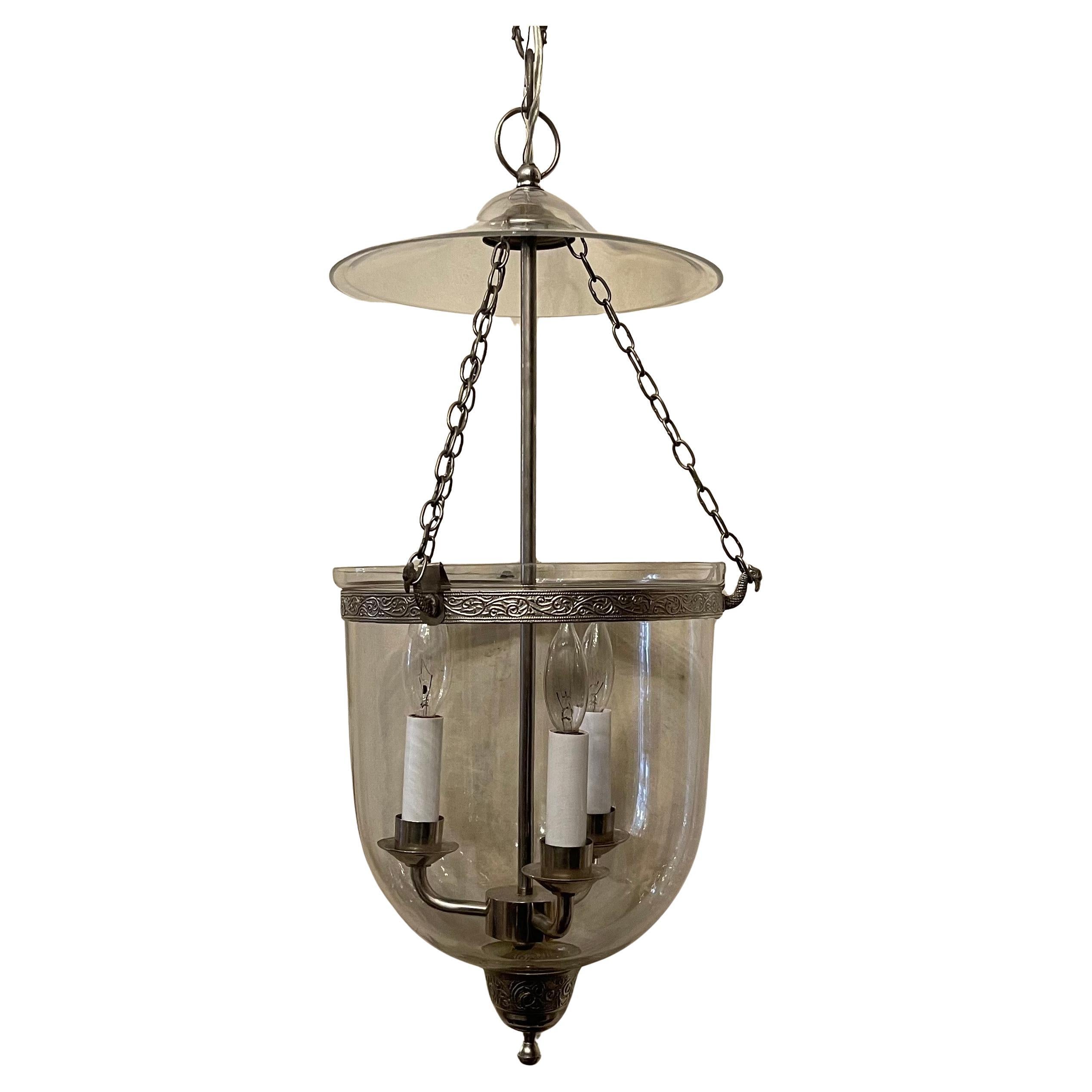 Wunderbares Paar gebürstetem Nickel geblasenem Glas Bell Jar Laternen Licht Leuchten