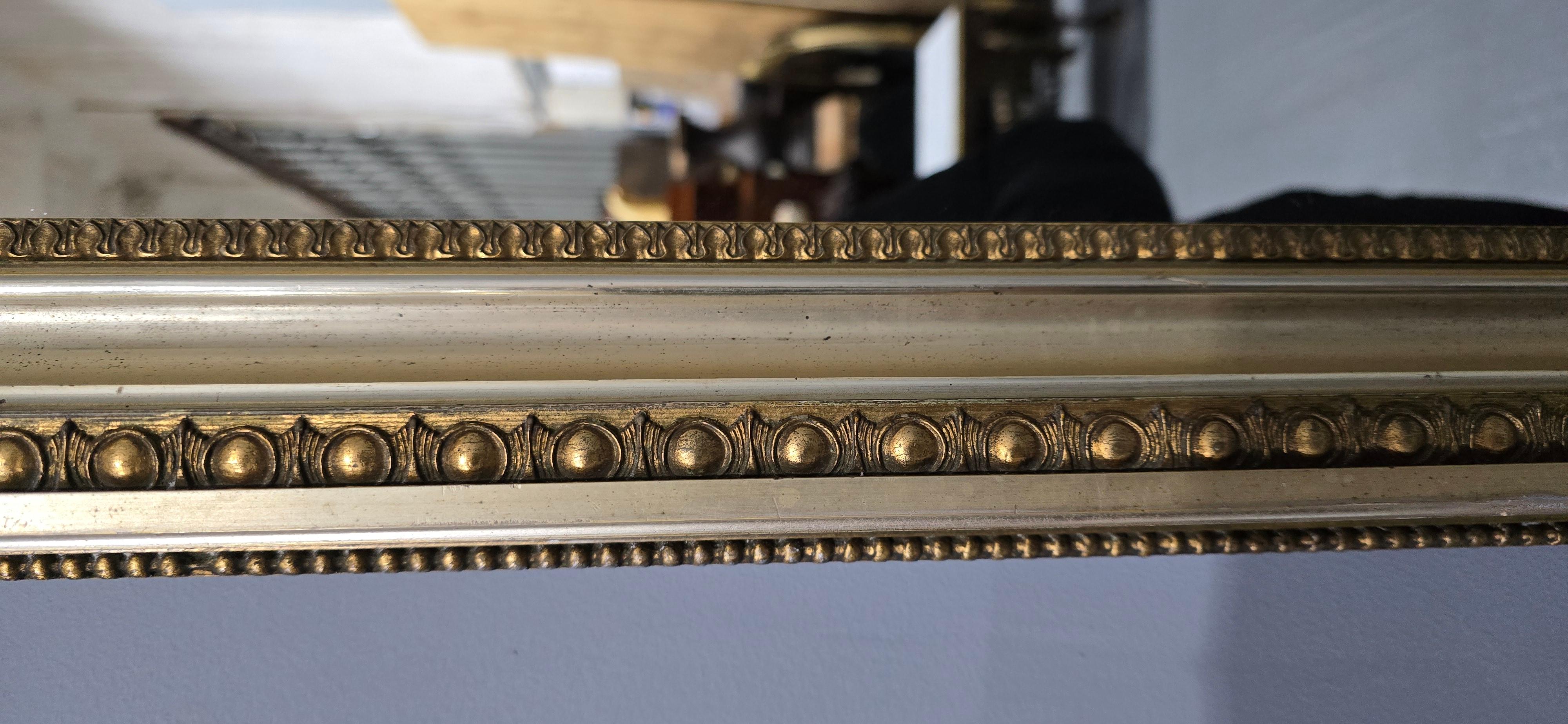 Foglia d’oro Meravigliosa coppia di specchi dorati vittoriani inglesi in vendita