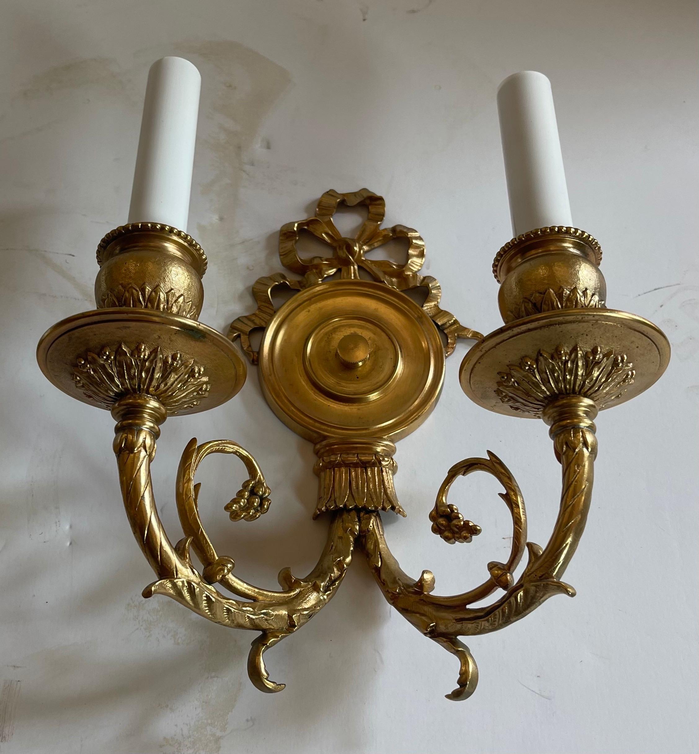 gold bow wall sconce