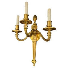 Meravigliosa coppia di grandi applique a 3 luci in bronzo dorato alla francese, stile Luigi XVI, Reggenza e Impero