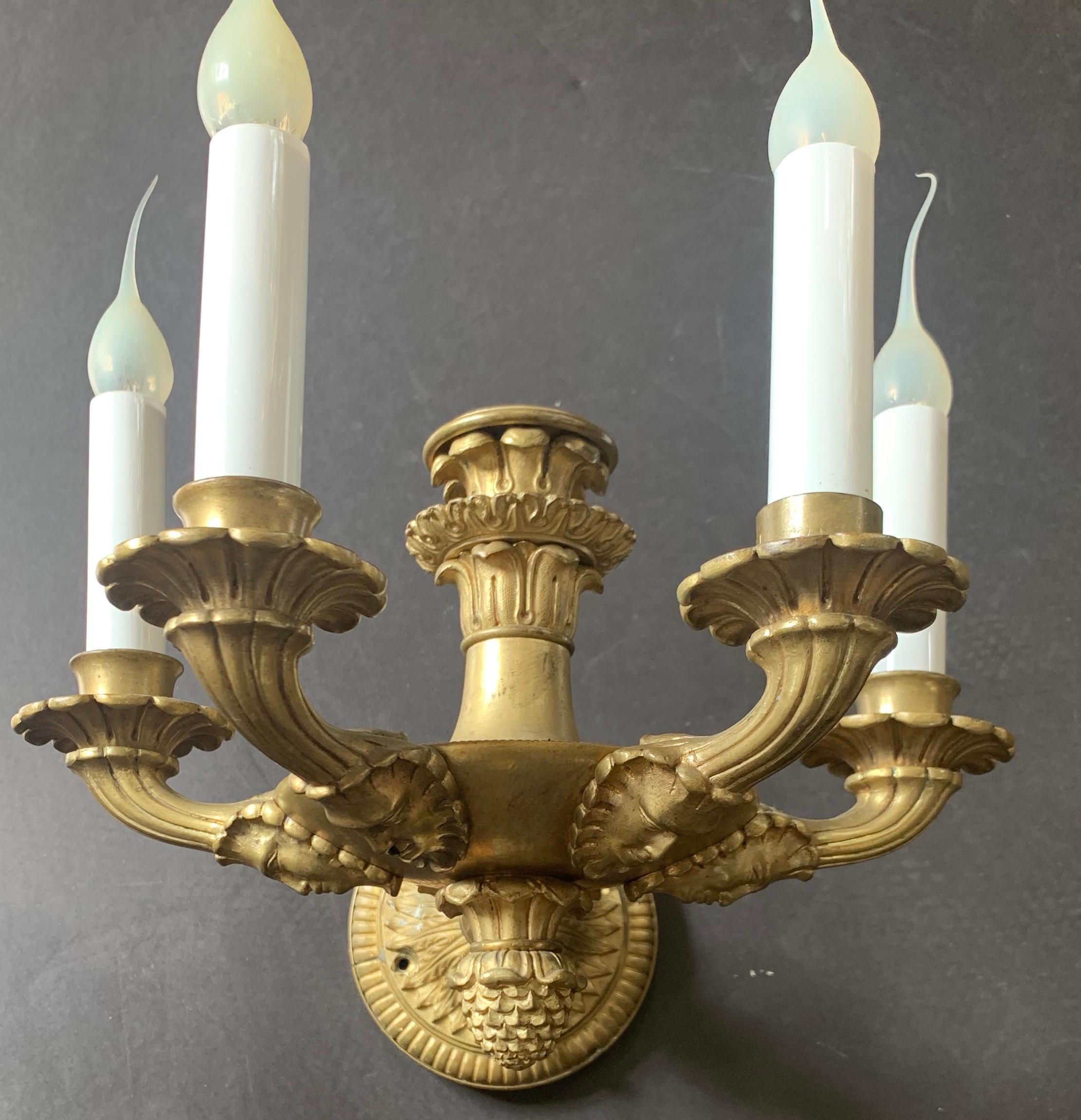 Wonderful Pair French Neoclassical Empire Bronze Figural 5-Arm Regency Sconces In Good Condition For Sale In Roslyn, NY