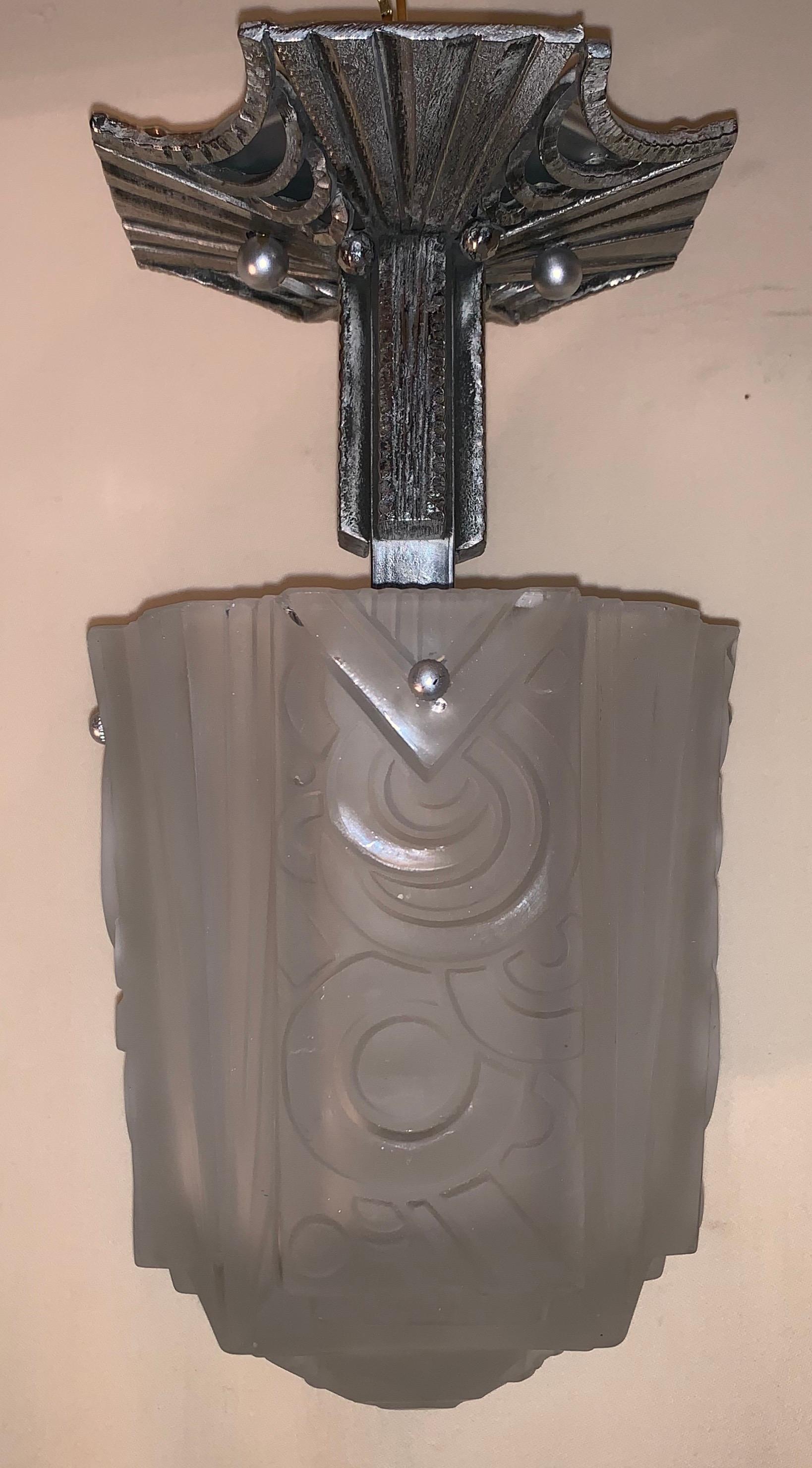 Wonderful Art French Silvered Bronze Art Deco Frost Glass Flush Mount Fixture In Good Condition For Sale In Roslyn, NY