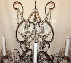 Merveilleuse paire de grandes appliques italiennes à trois lumières en forme de guirlande de cristal perlé
