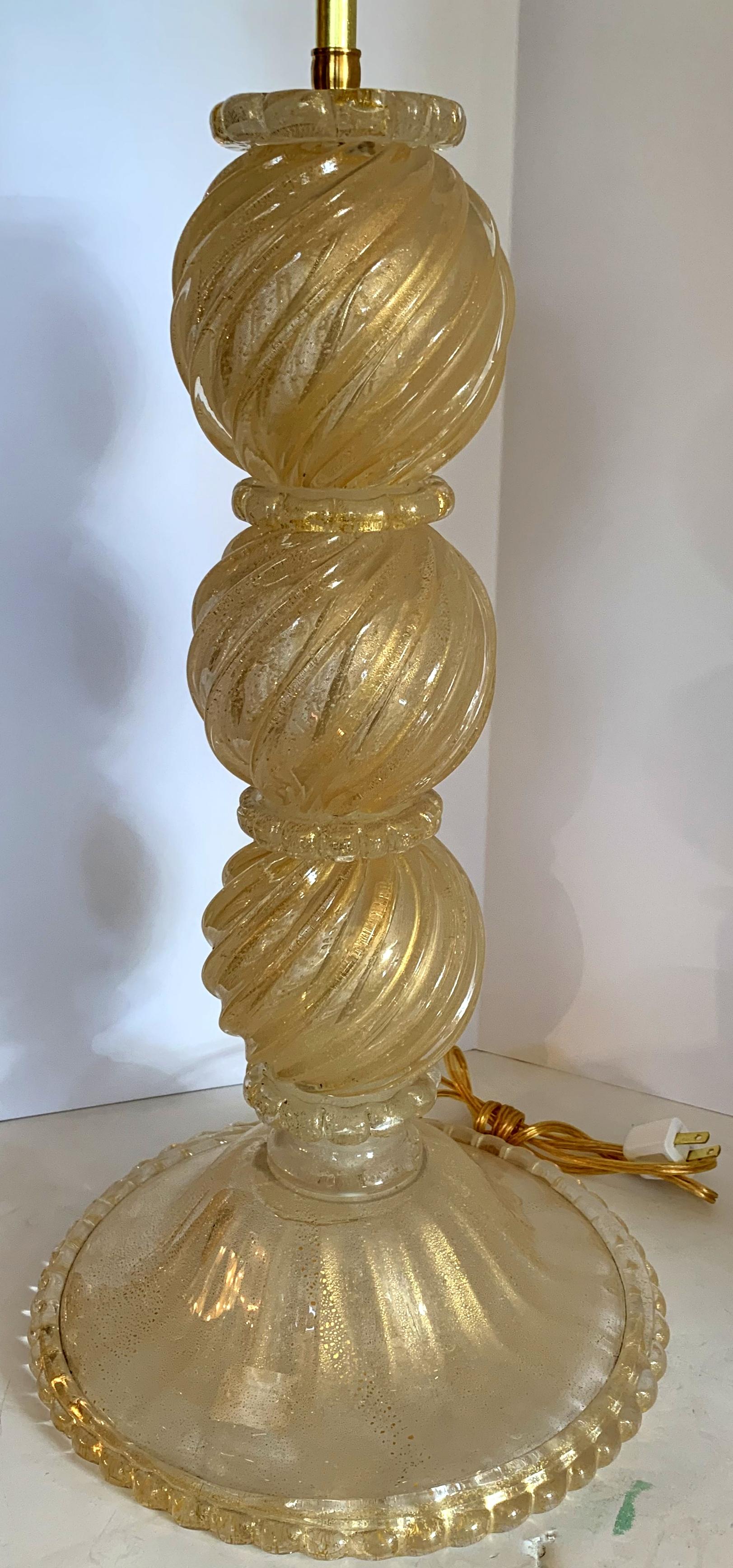 Wonderful Pair Mid-Century Modern Italian Murano Venetian Gold Flake Lamps  In Good Condition In Roslyn, NY
