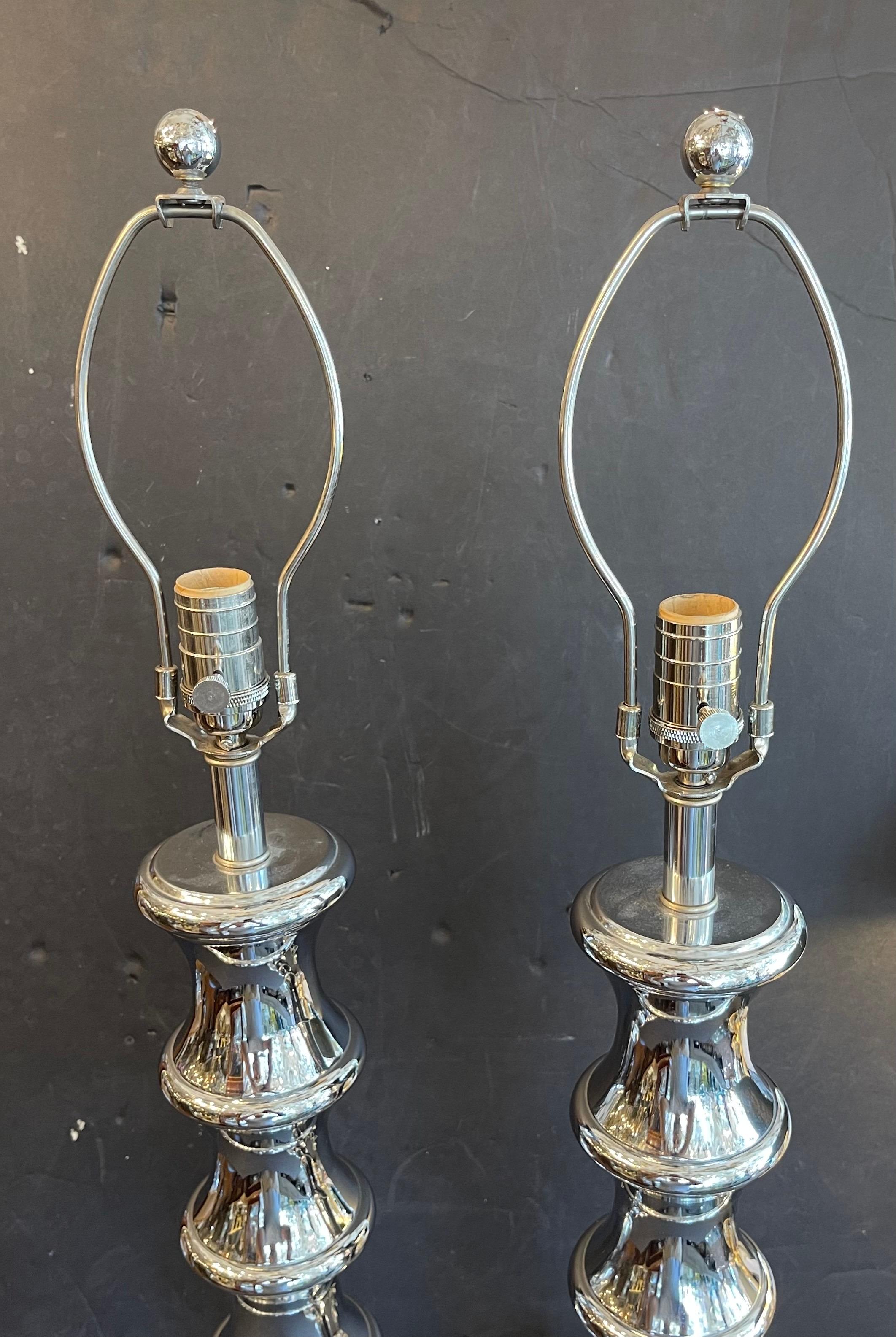 Poli Merveilleuse paire de lampes en verre de mercure et nickel de style moderne du milieu du siècle John Salibello NYC en vente