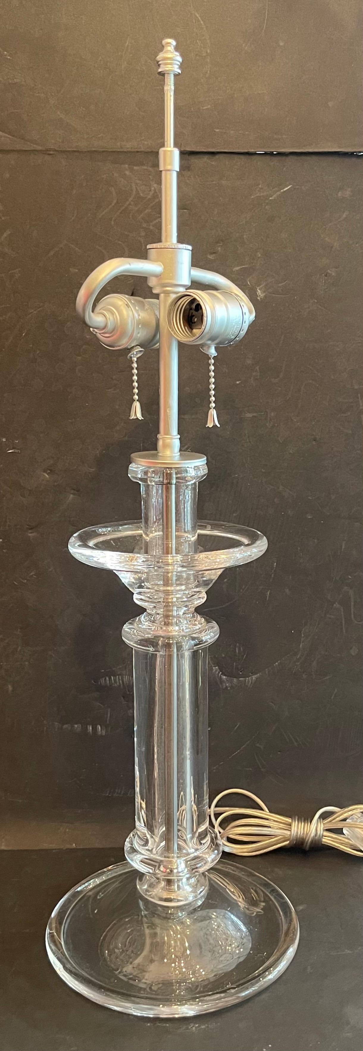 Mid-Century Modern Merveilleuse paire de chandeliers en verre d'art de Murano mi-siècle moderne en vente