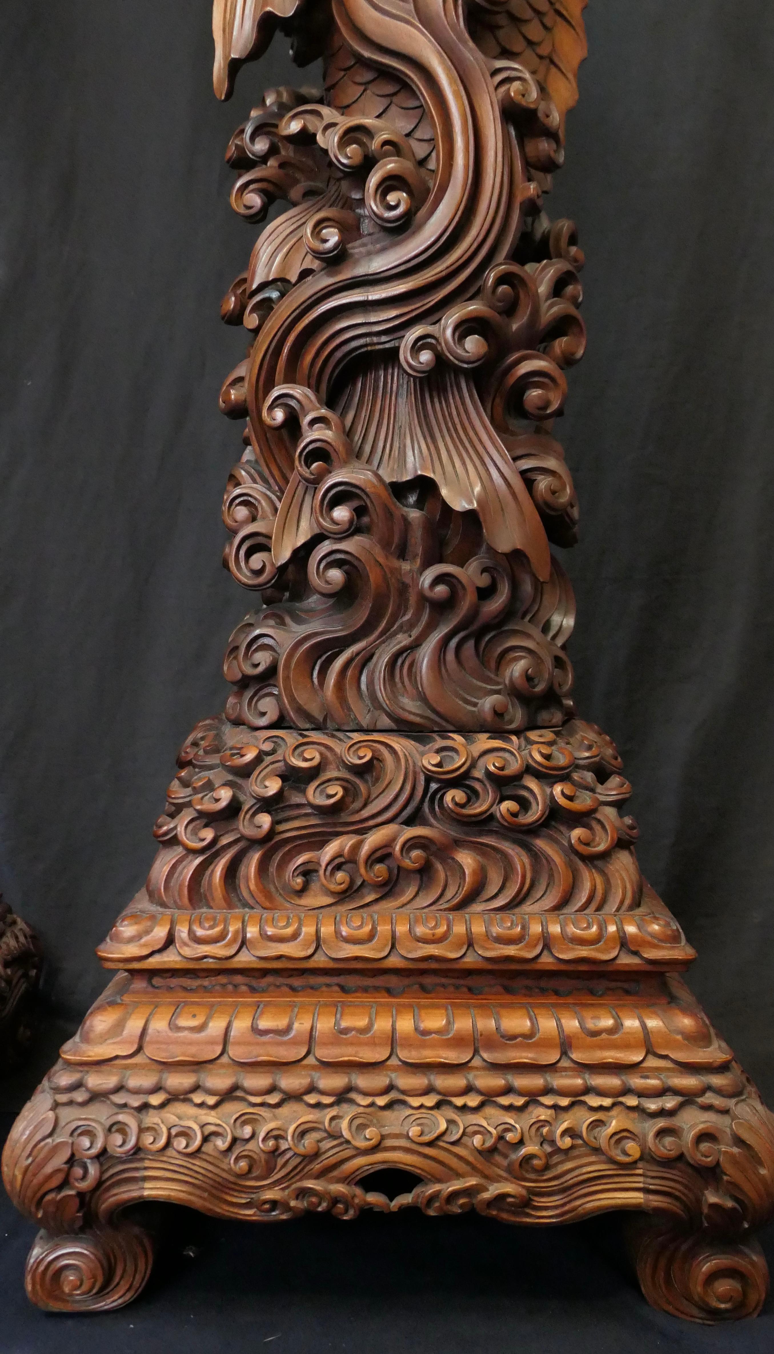 Wonderful Pair of Japanese Large Wood Pedestals In Good Condition In Bronx, NY