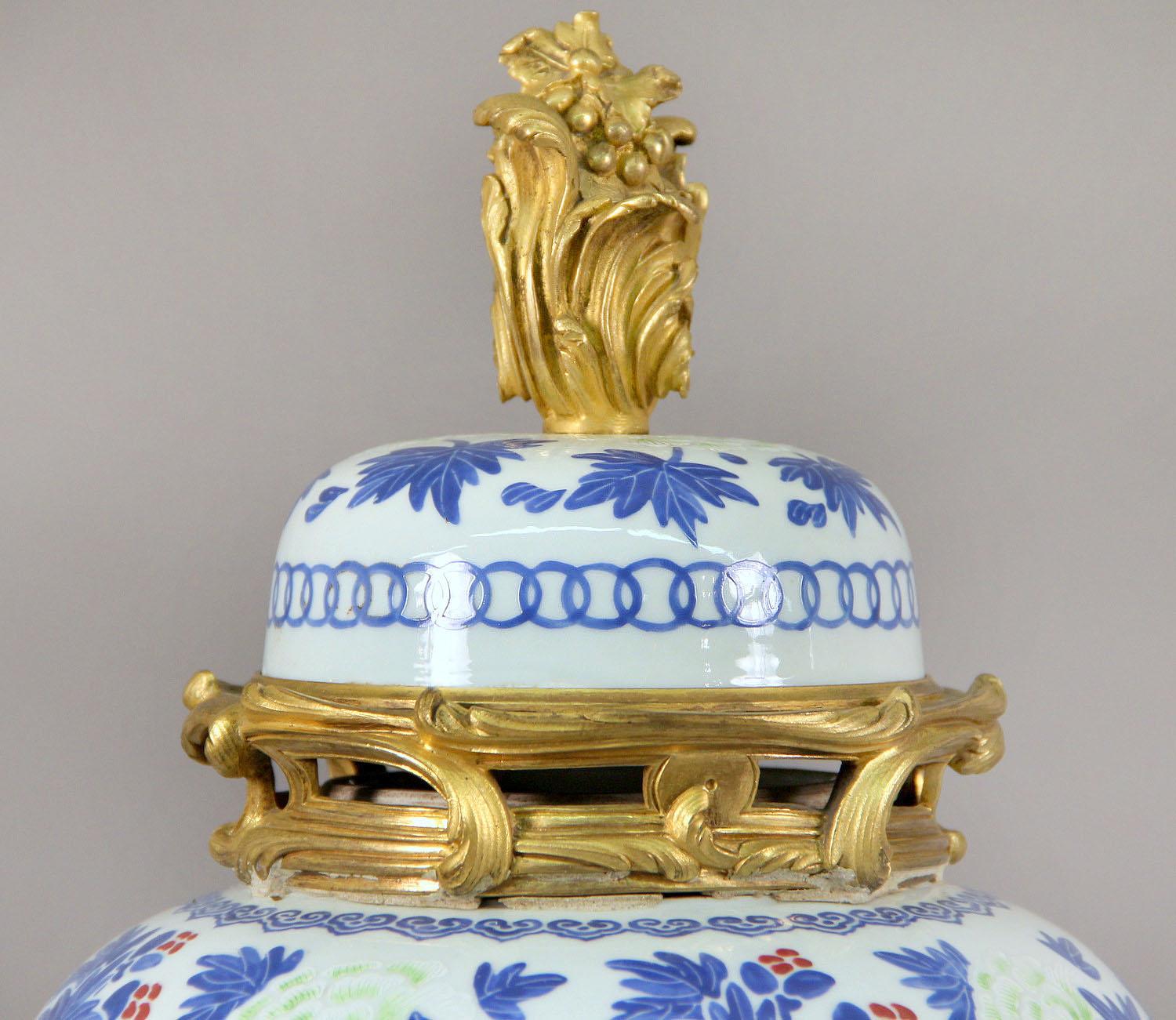 Hand-Painted Pair of Late 19th Century Gilt Bronze Mounted Porcelain Vases in Chinese Style For Sale