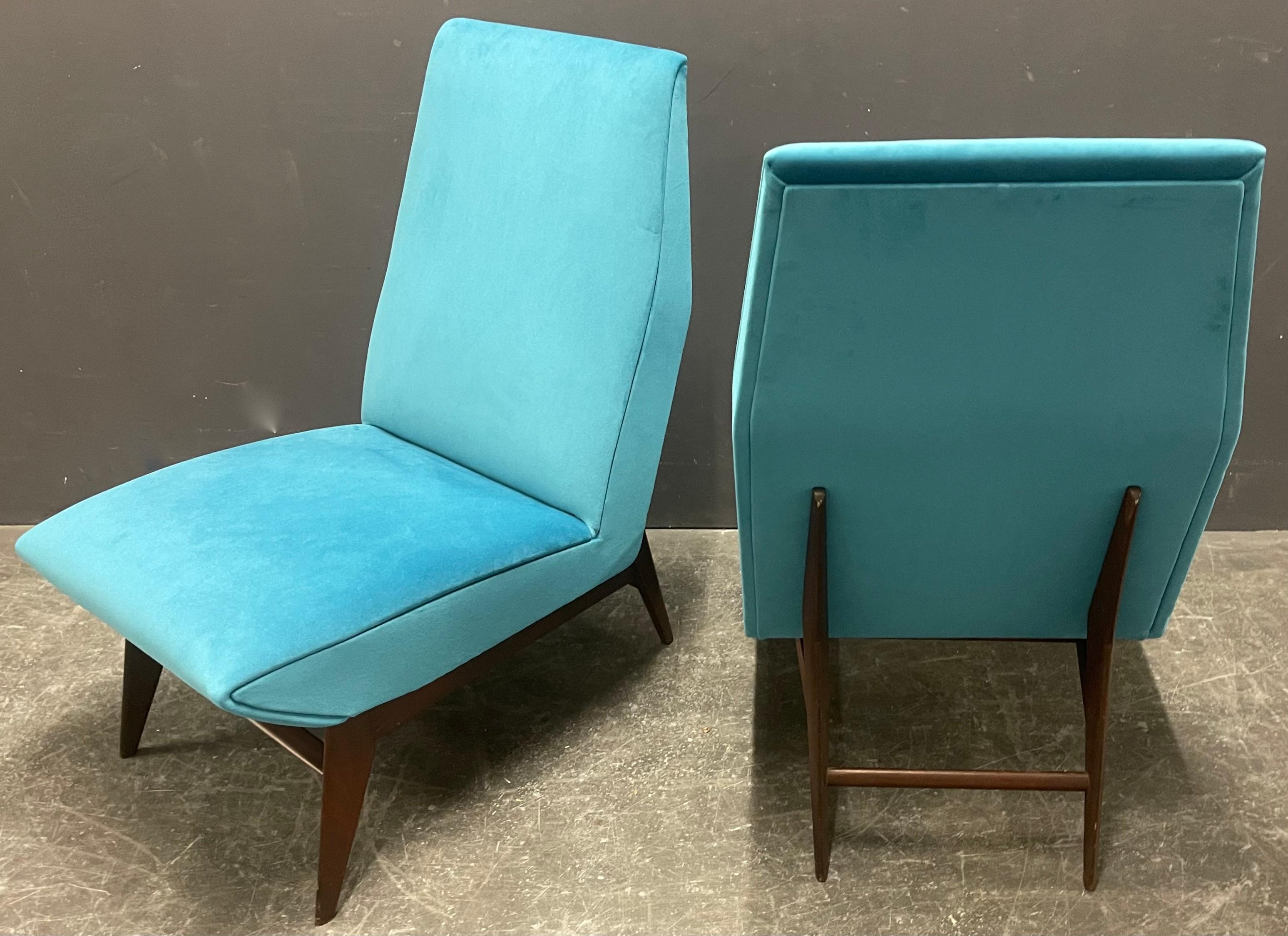 Mid-20th Century wonderful pair of lounge chairs from brazil For Sale