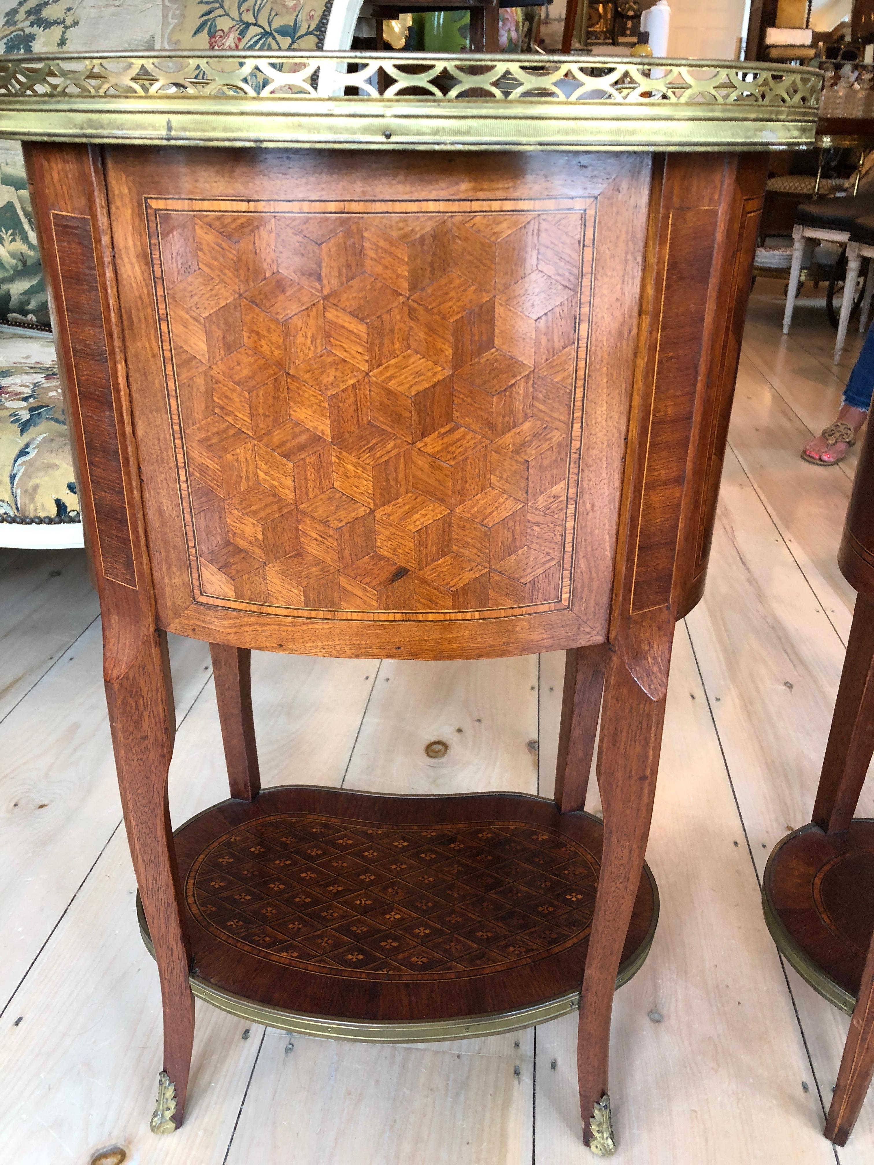 Wonderful Pair of Oval Inlay Mahogany and Marble Nightstands 5