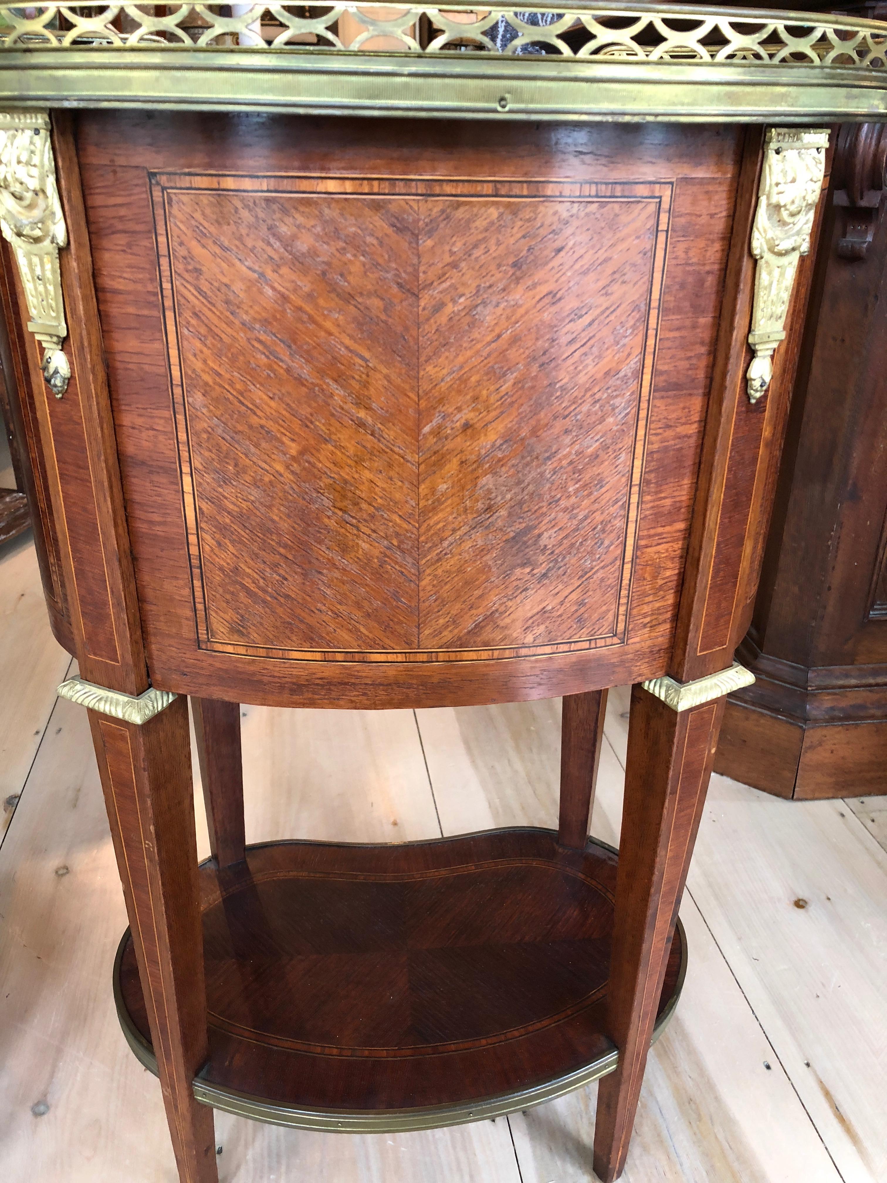 Wonderful Pair of Oval Inlay Mahogany and Marble Nightstands 6