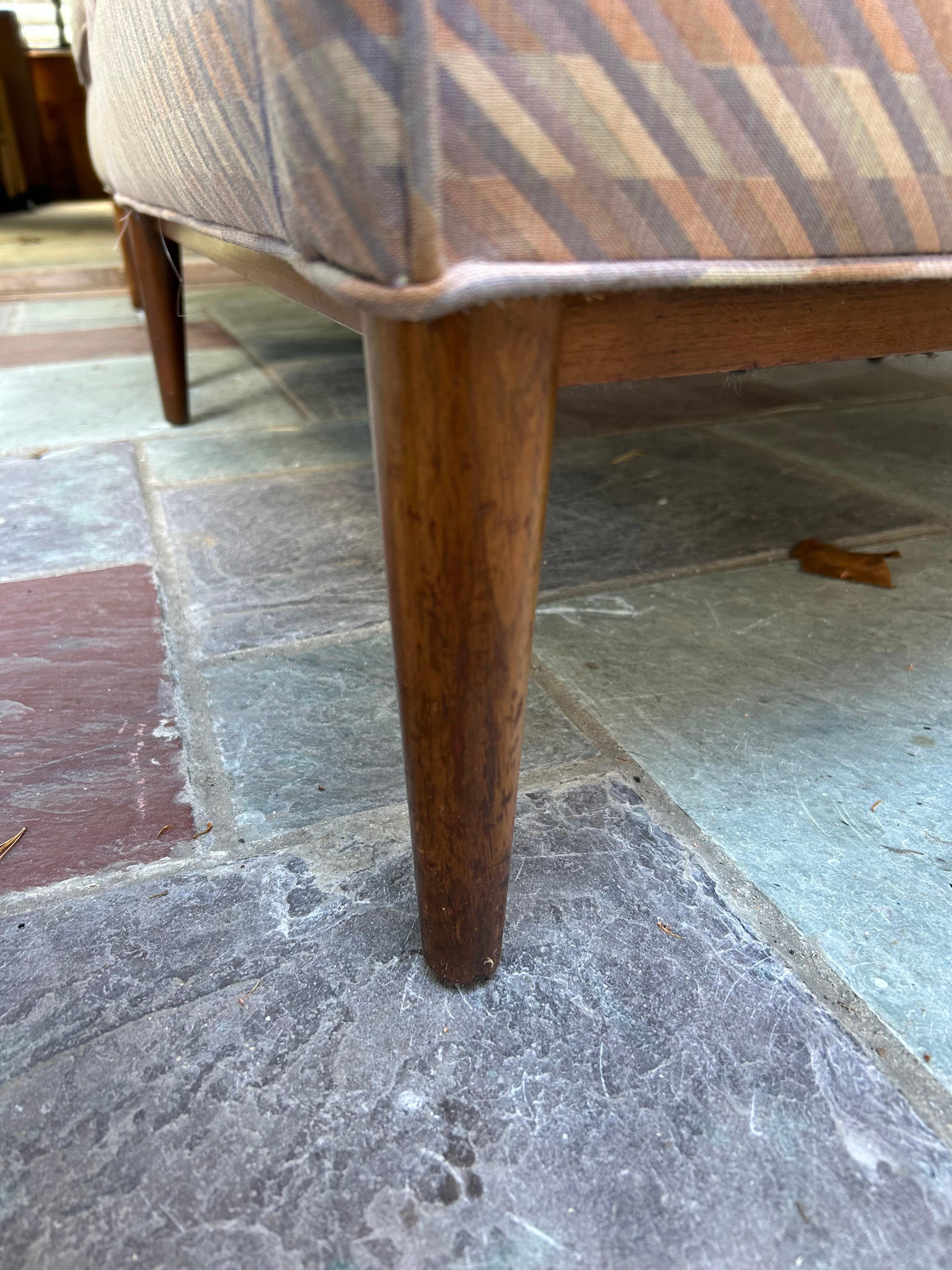 Wunderbares Paar Paul McCobb Lounge Chairs Directional Model No. 302, Mitte des Jahrhunderts im Zustand „Gut“ im Angebot in Pemberton, NJ