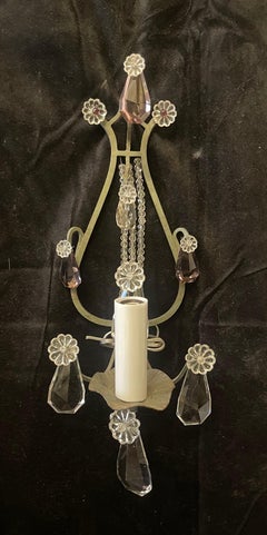 Meravigliosa coppia di lampade Petite Maison Bagues con perline verdi e cristalli d'ametista.