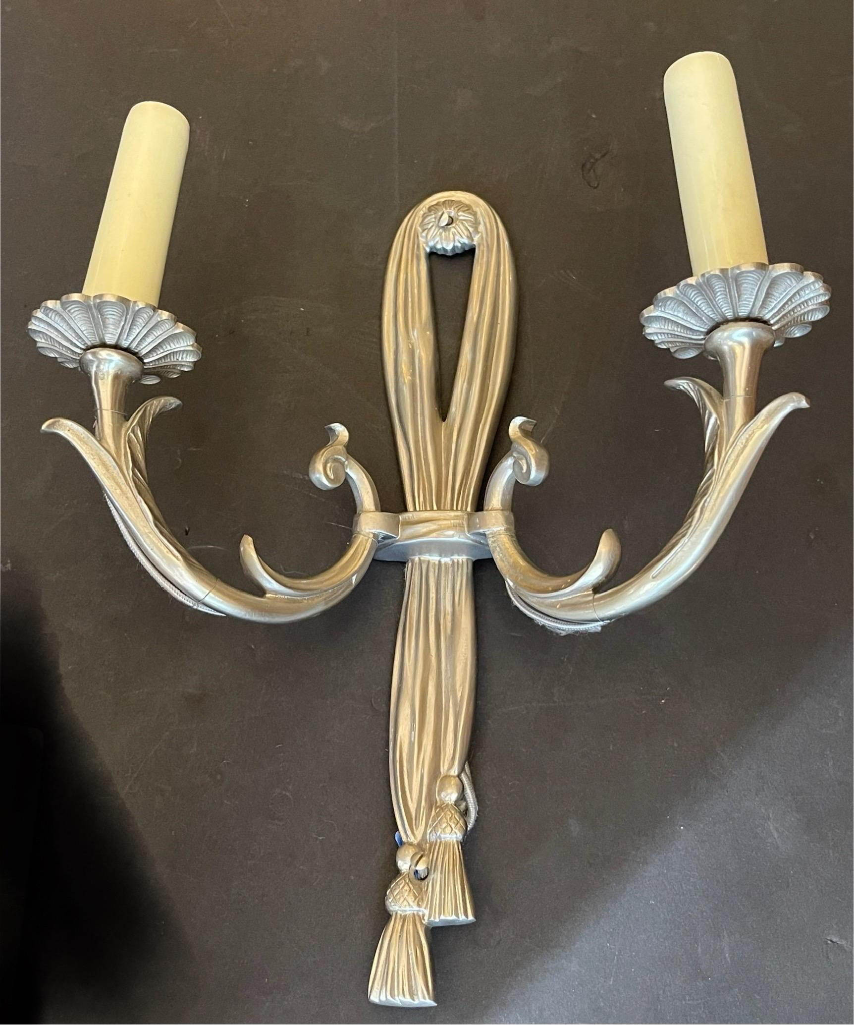 Américain Wonderful Pair Silver Gilt Bronze Sherle Wagner Two-Light Ribbon Tassel Sconces en vente