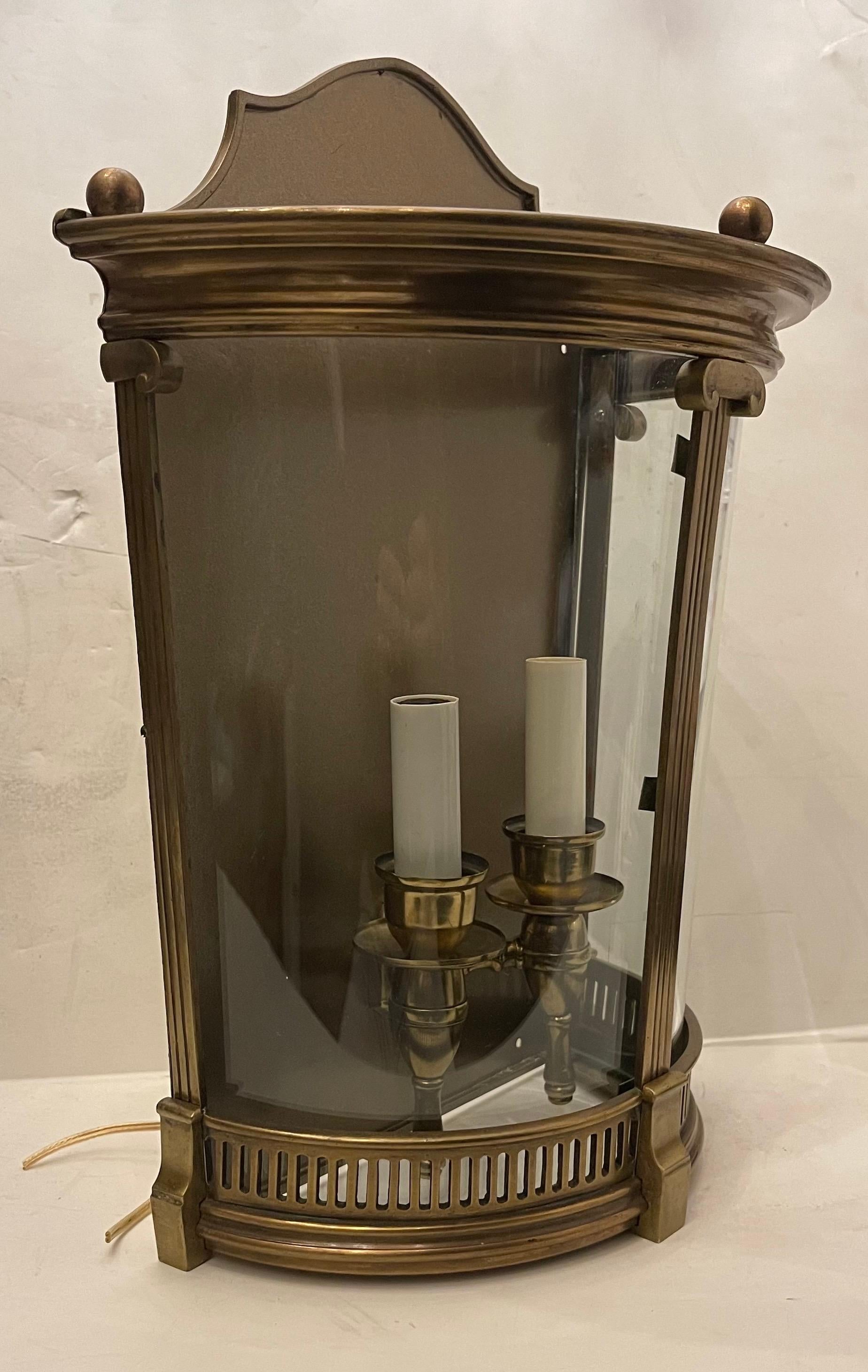 Wonderful Pair Vaughan Large Brass Bronze & Curved Glass Lantern Regency Sconces In Good Condition For Sale In Roslyn, NY