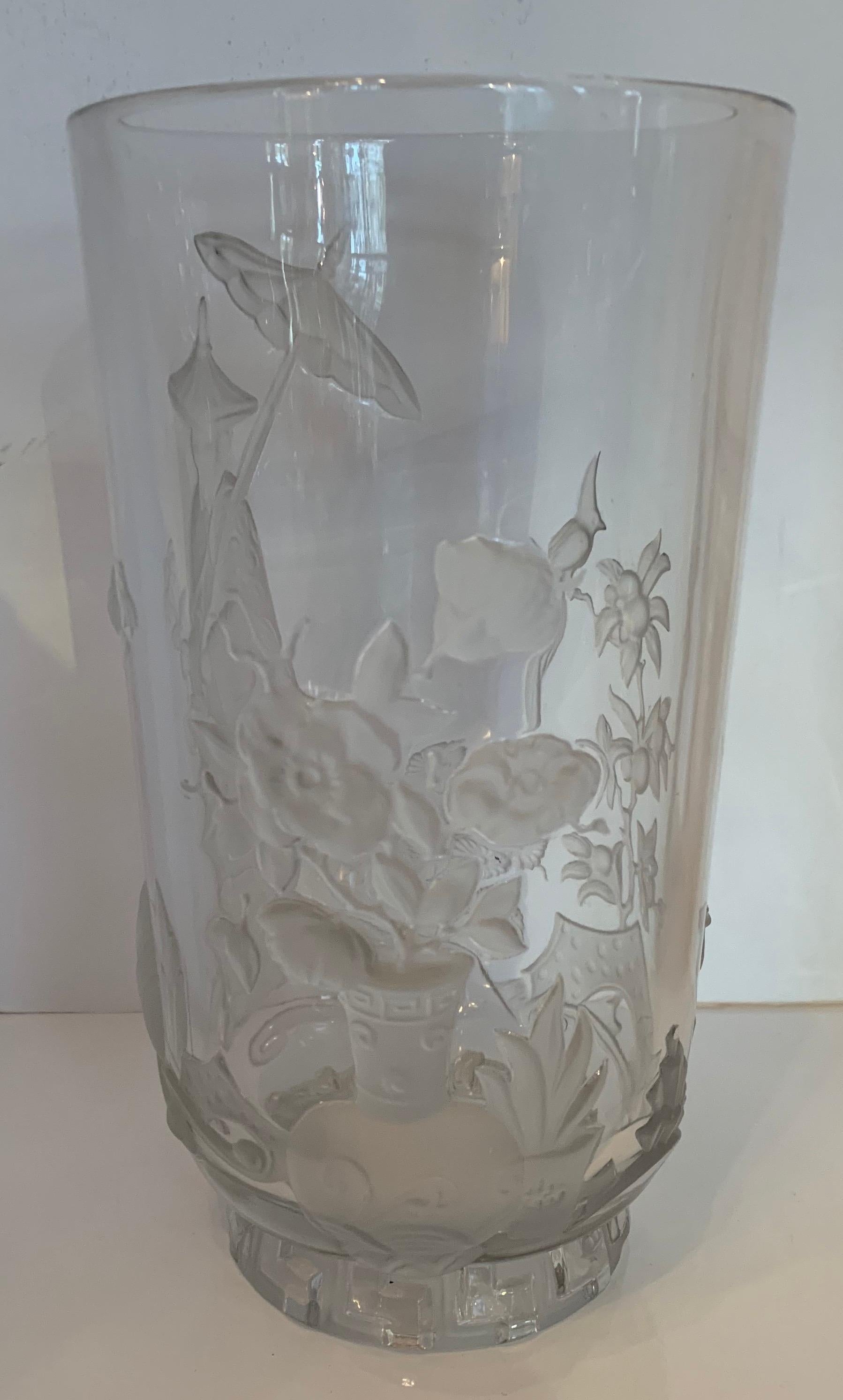 French Wonderful Pair of Verlys Art Glass Mandarin Chinoiserie Vases