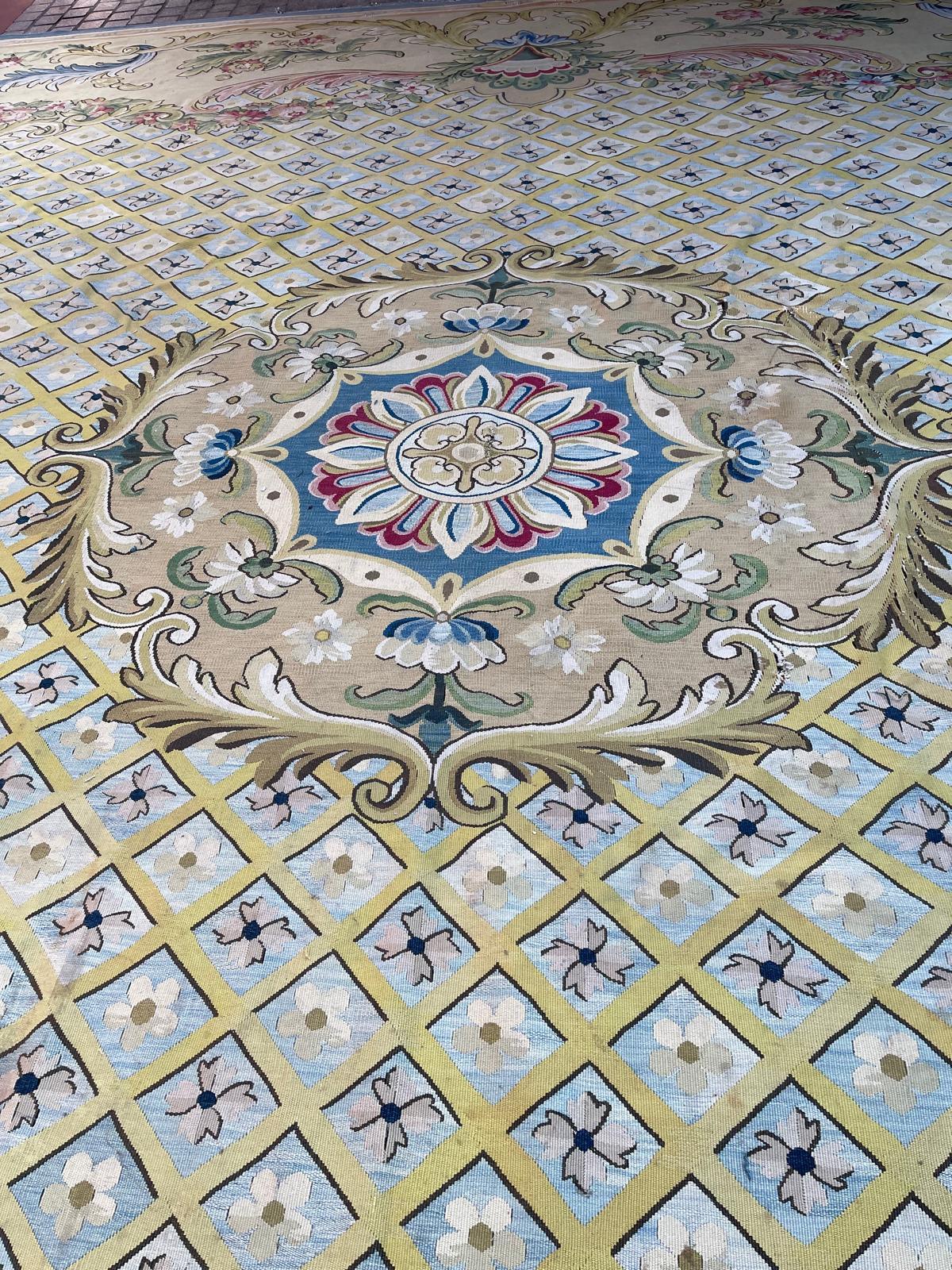 Wonderful palace size oversized antique French Aubusson rug carpet For Sale 3