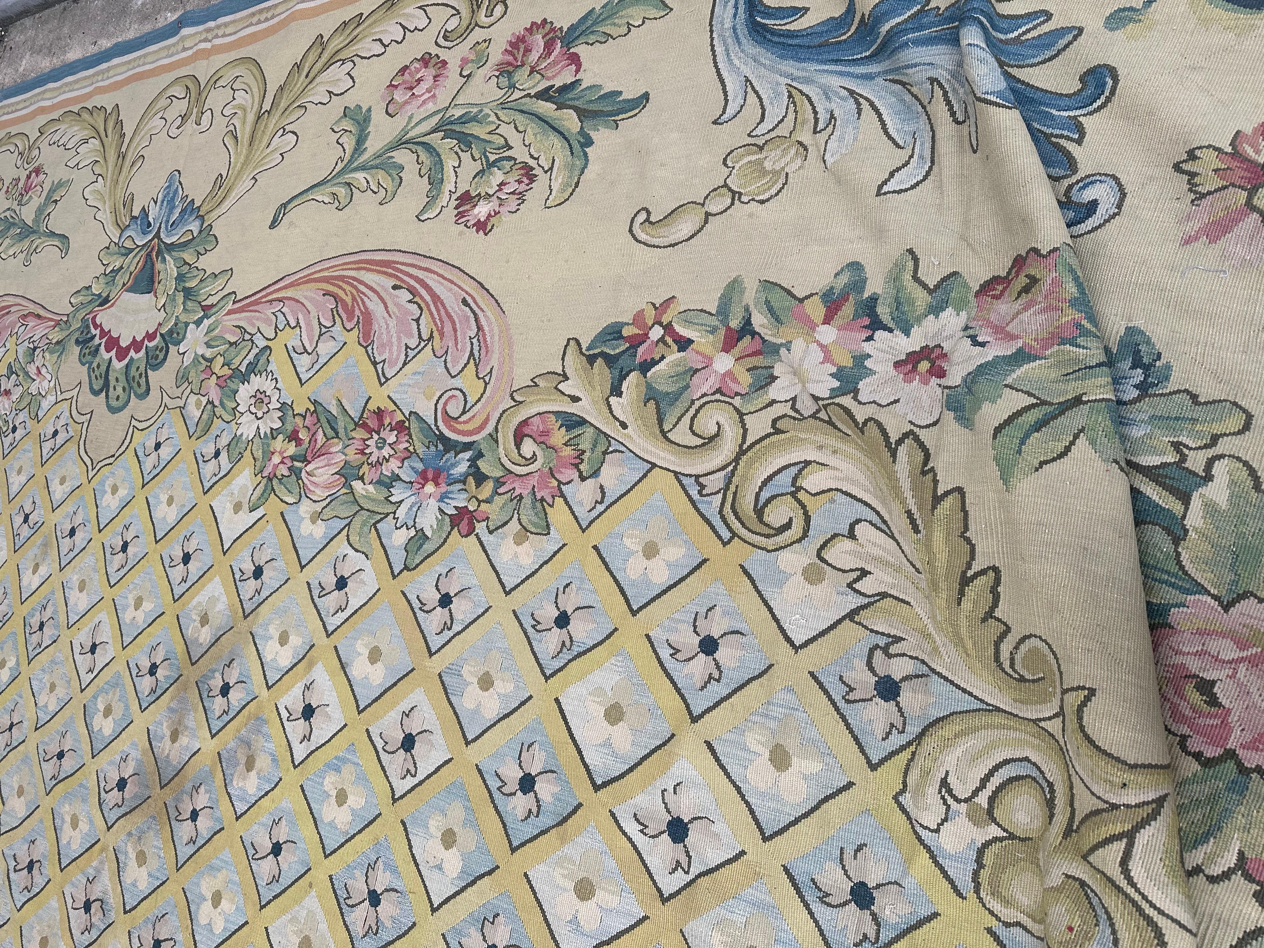 Wonderful palace size oversized antique French Aubusson rug carpet For Sale 10