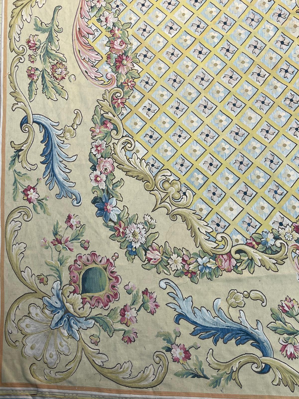 Early 20th Century Wonderful palace size oversized antique French Aubusson rug carpet For Sale