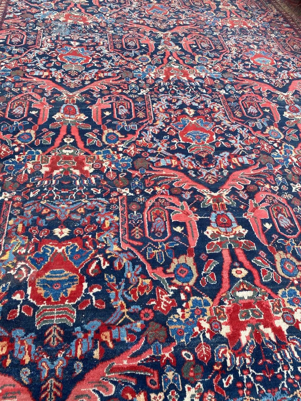 Bobyrug’s Wonderful Palace Size Mahal Rug In Good Condition For Sale In Saint Ouen, FR